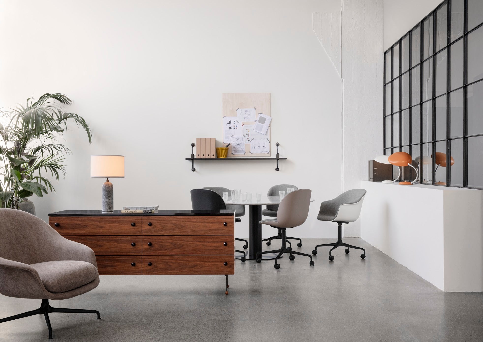 BEETLE upholstered office chair