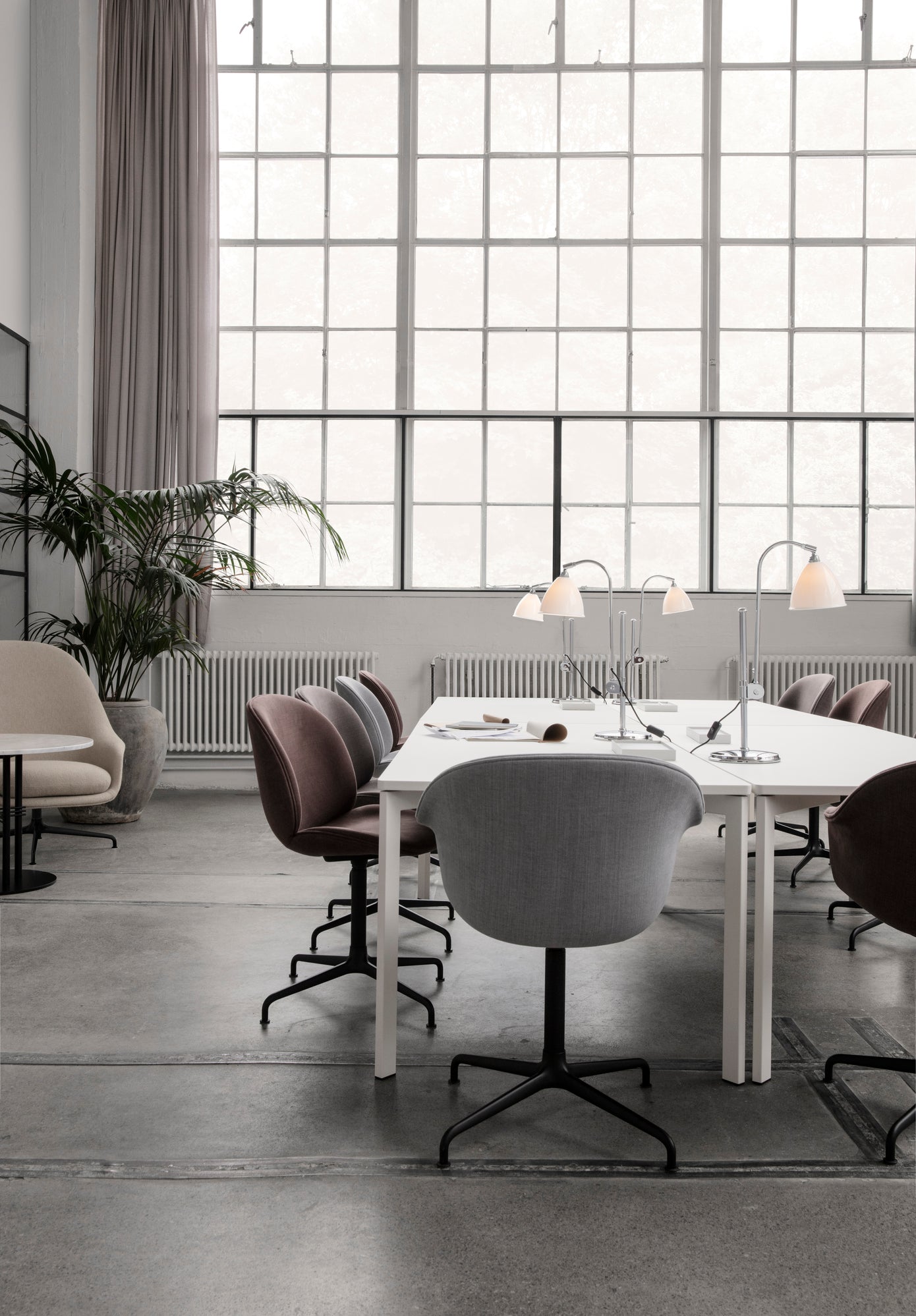 Bürostuhl BEETLE beige