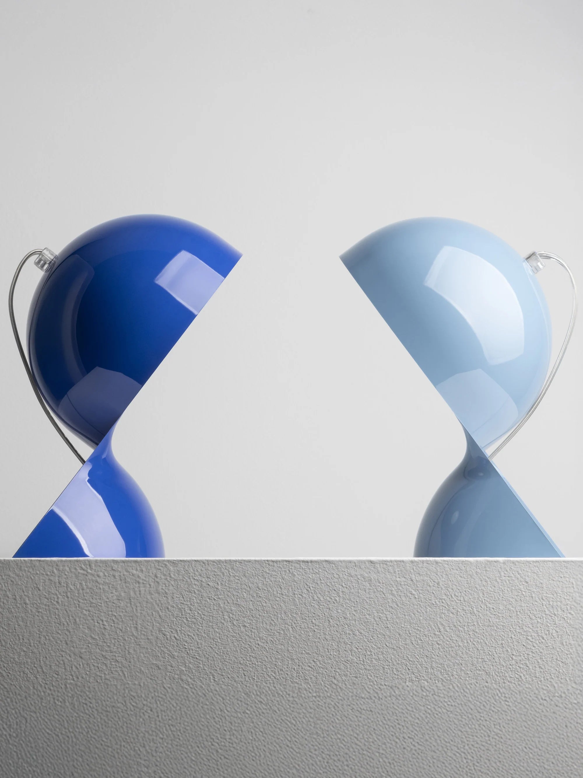 DALÙ Table Lamp Royal Blue