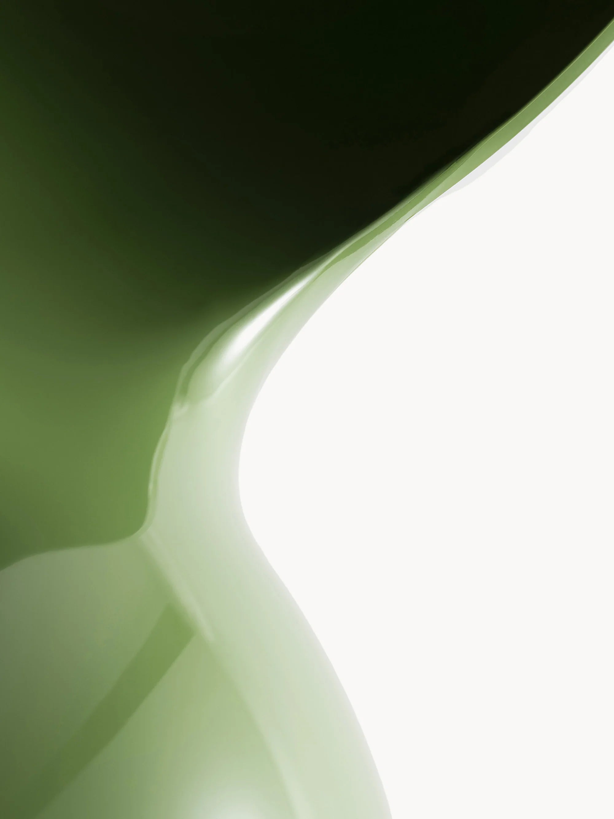 DALÙ Olive Table Lamp