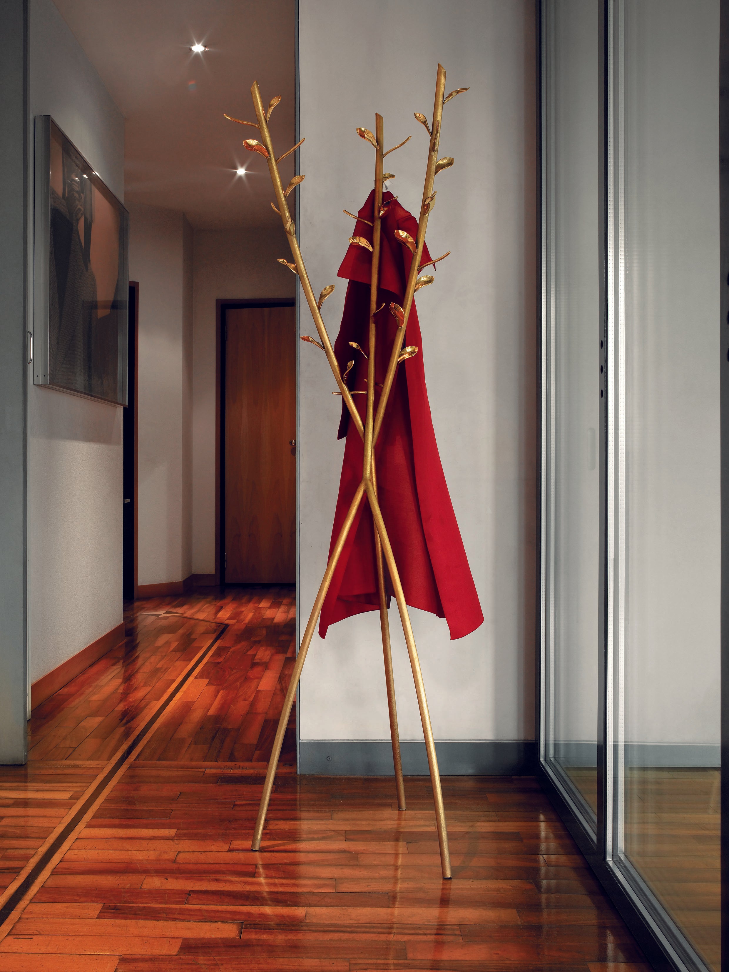 ACATE MOSIADZ standing hanger