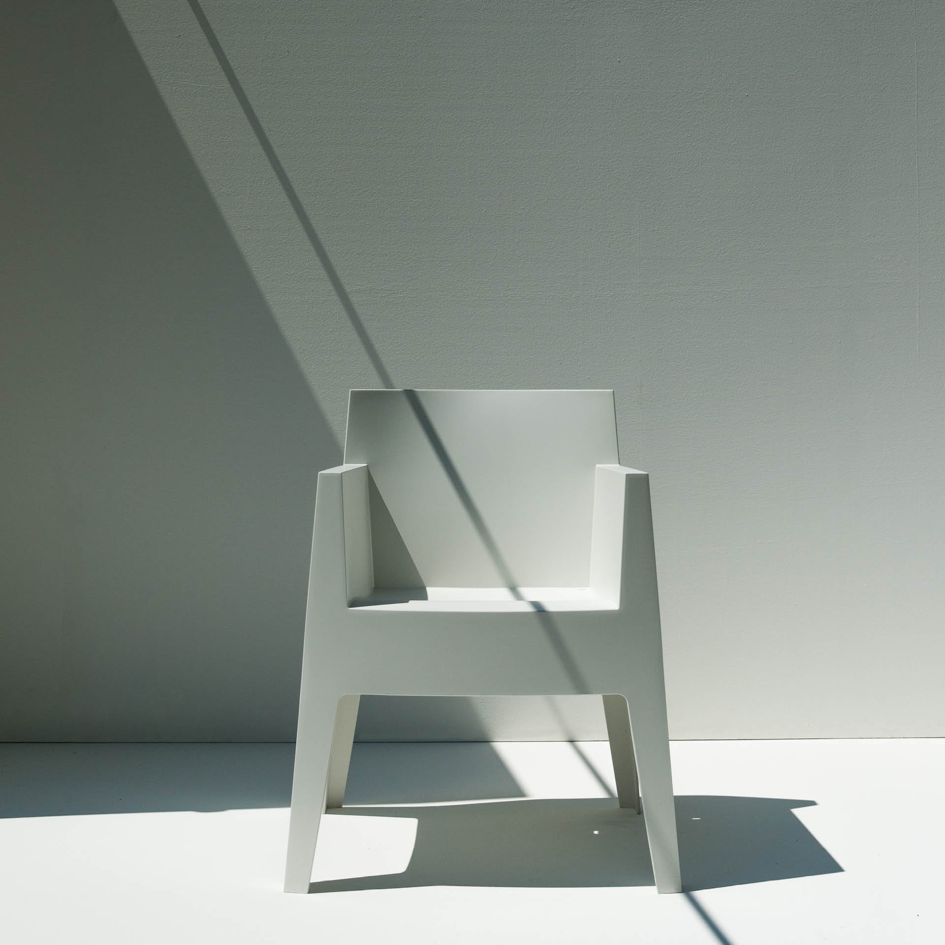 Toy pink chair