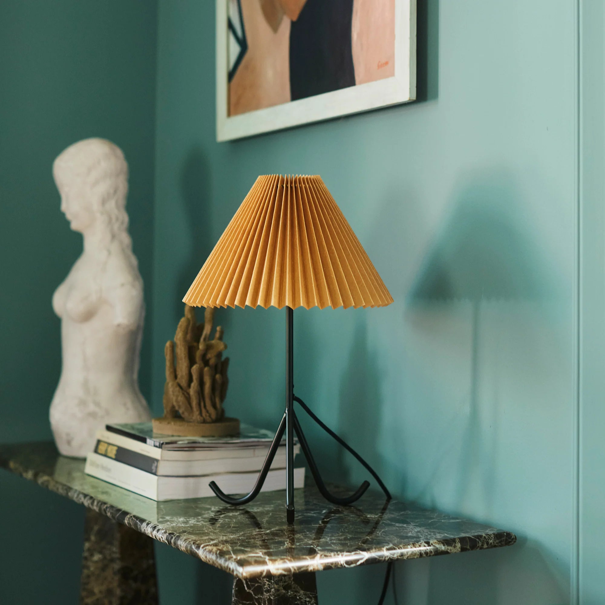 Lampa stołowa GERALDINE ochra z czarną podstawą