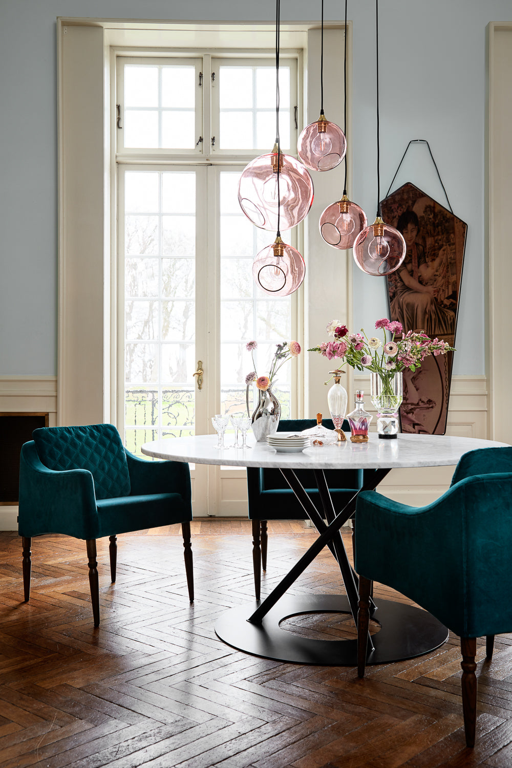 BALLROOM pendant lamp in pink with gold finish