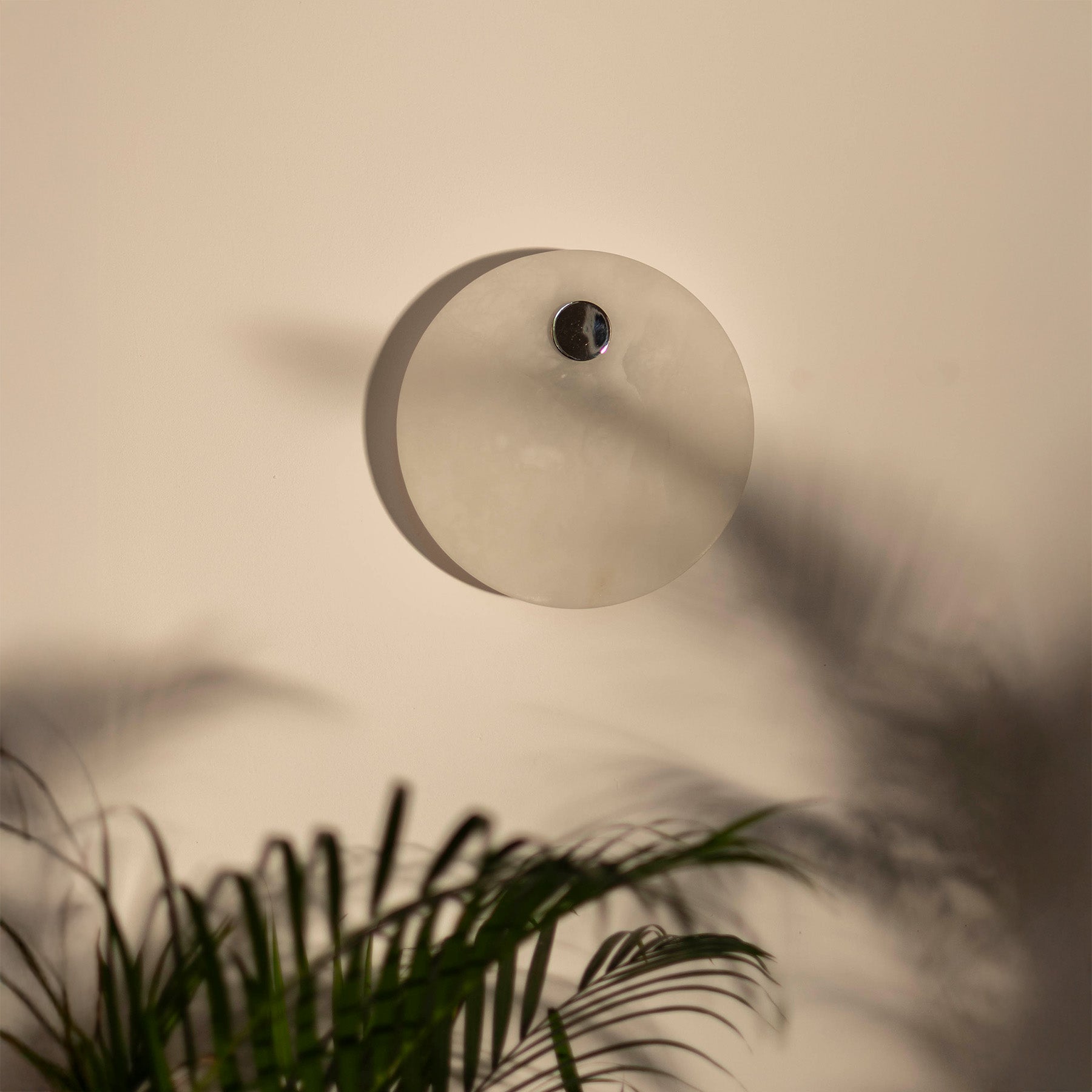 Alabaster Wall Lamp EOS Nickel