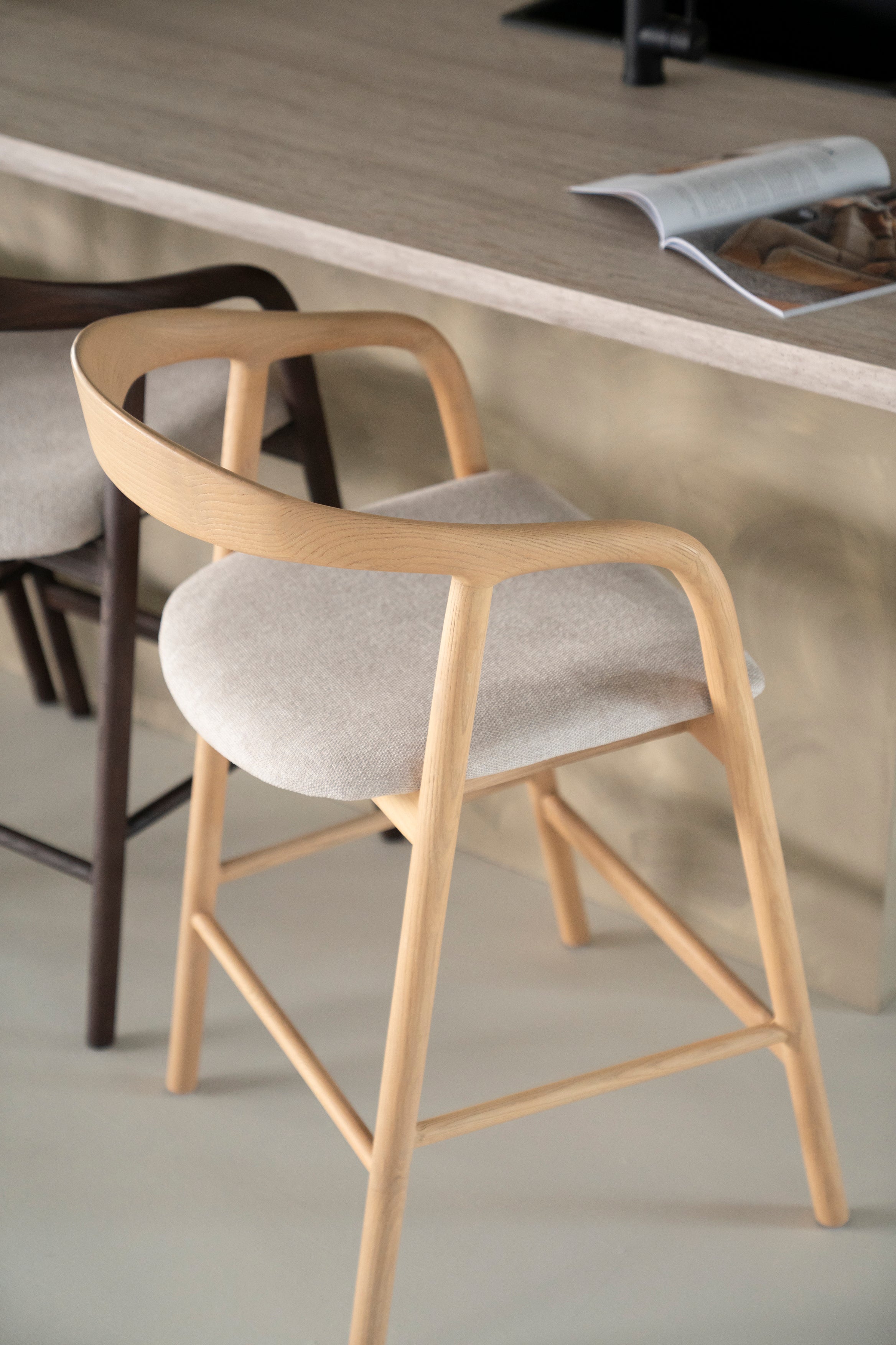 RAYVEN Stool light ash wood