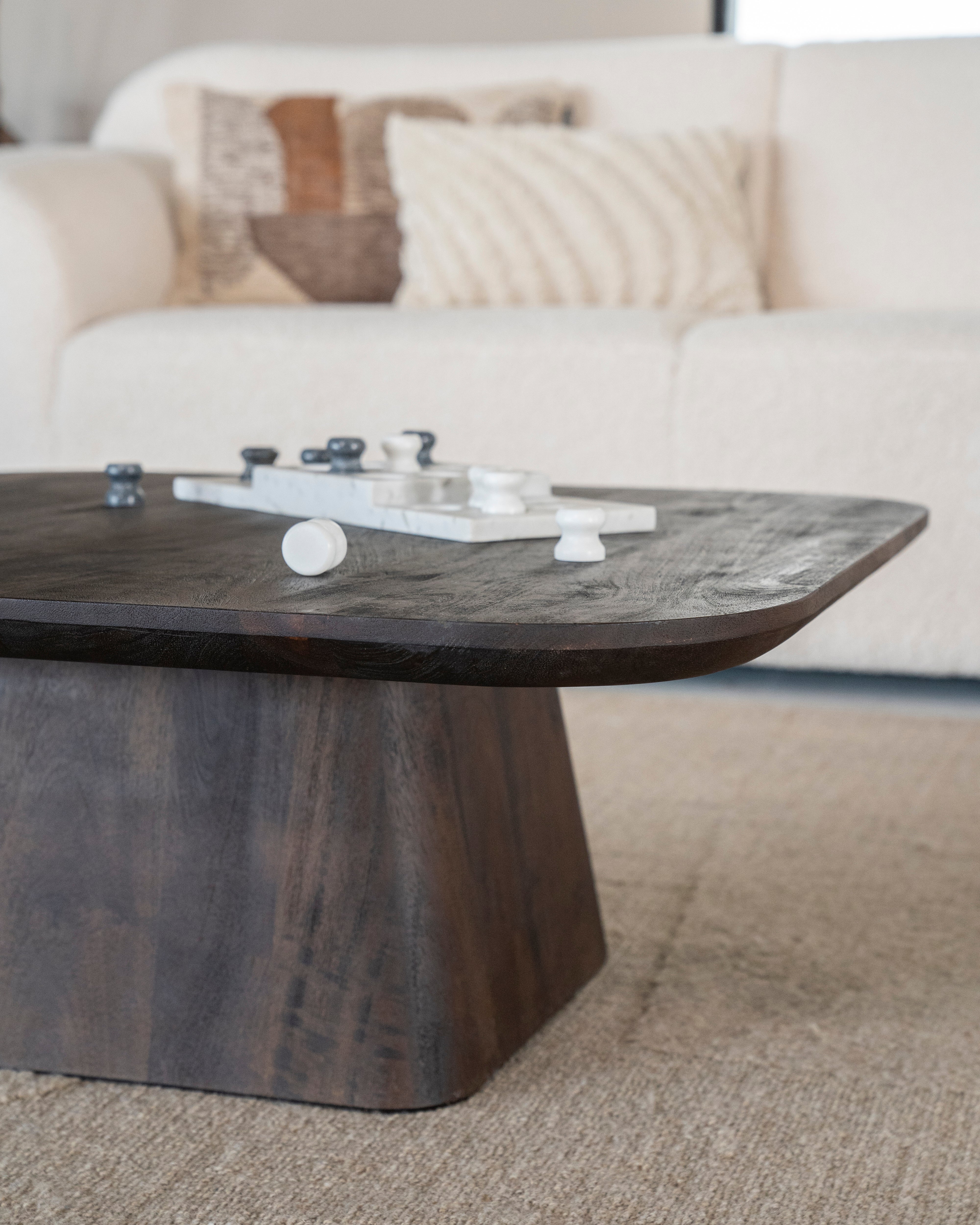 ARON Mango Wood Coffee Table