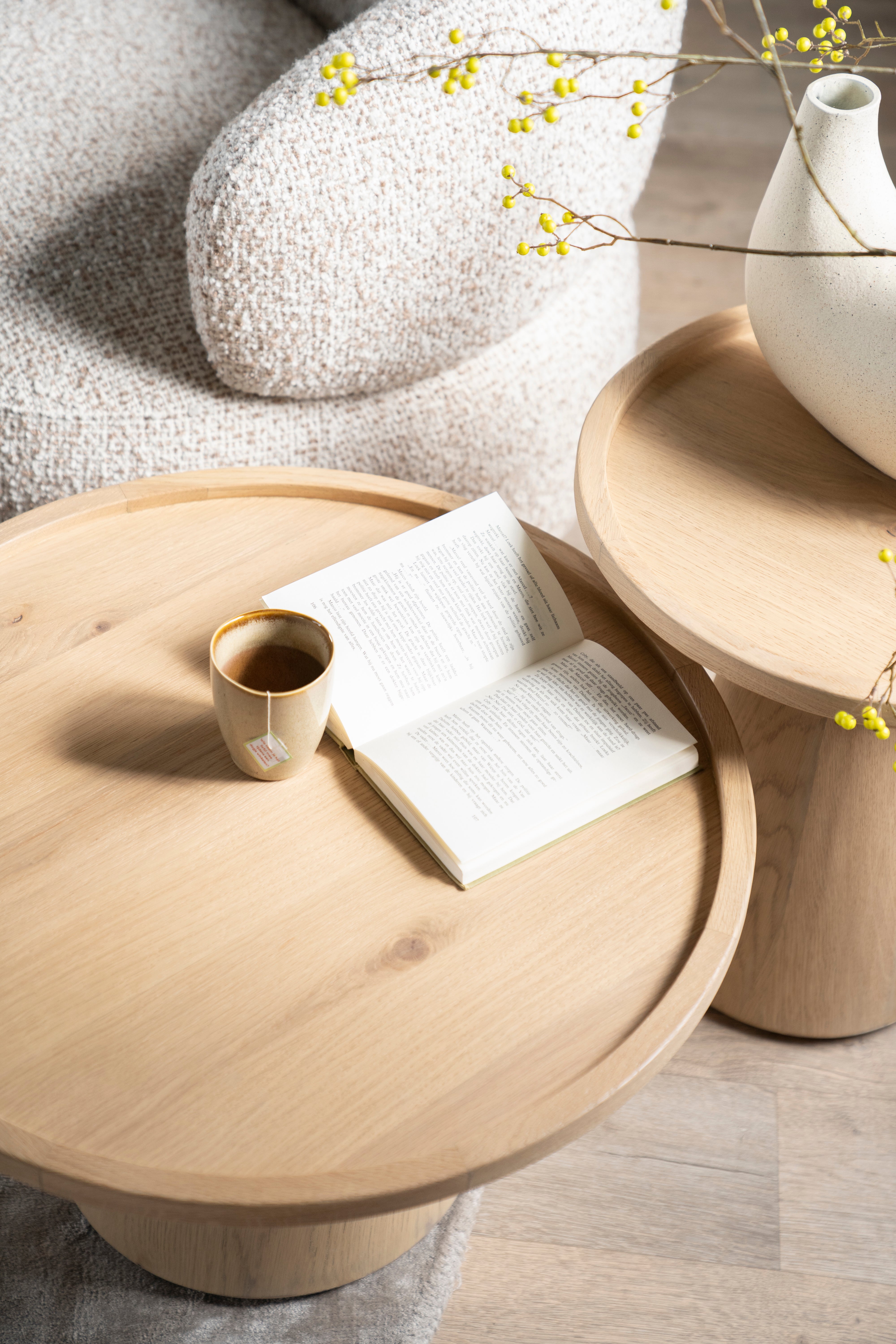 LEIA side table oak veneer