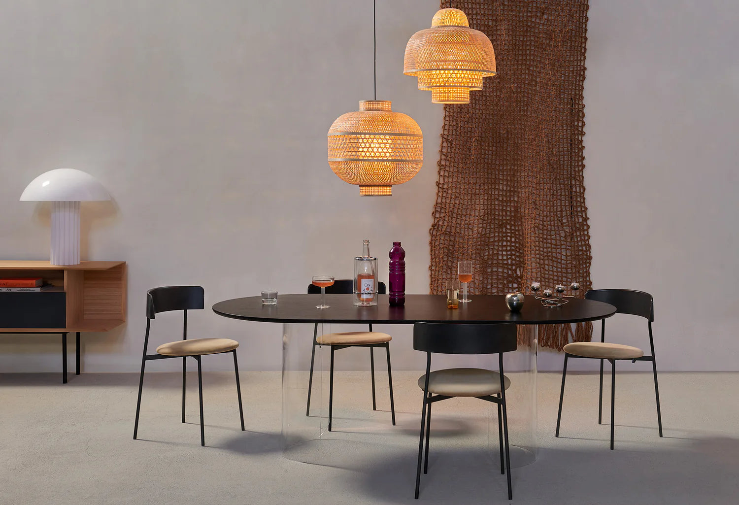 Oval Table PLATEAU with Oak Top and Sand Base