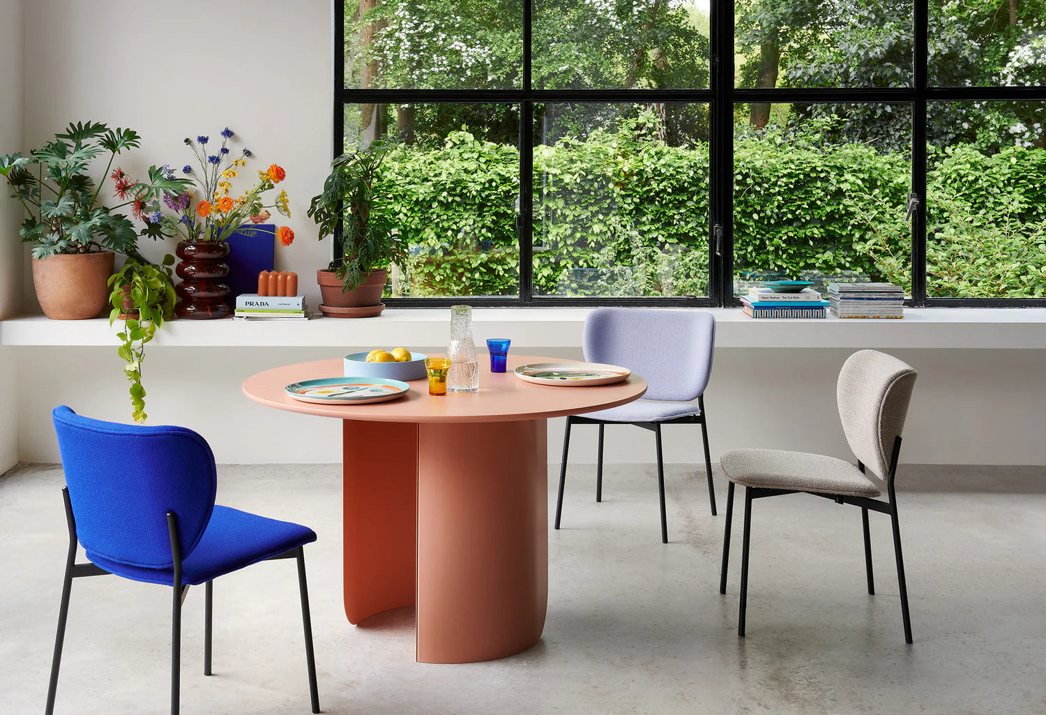 Sandy PLATEAU Round Table