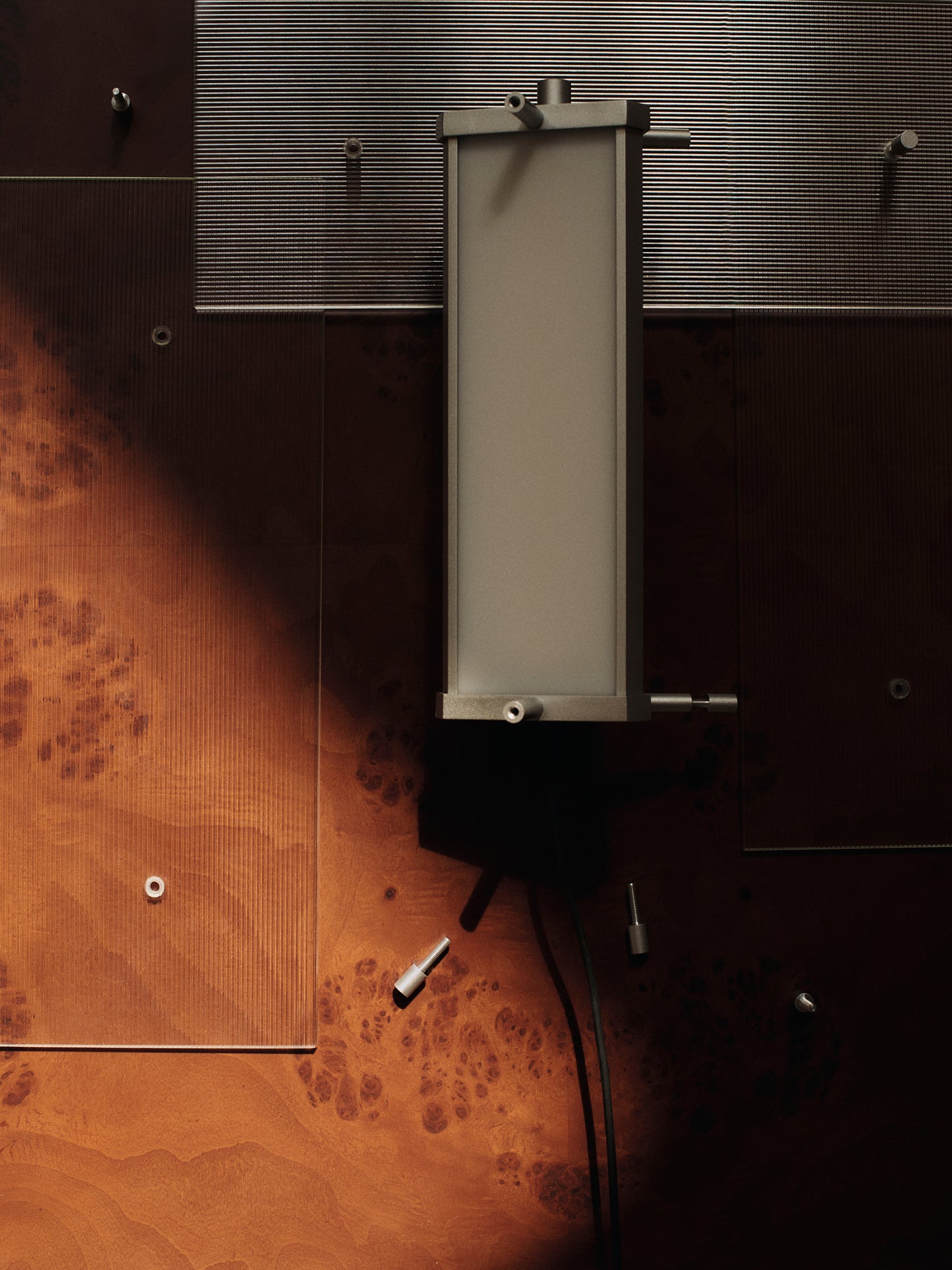 Pendelleuchte OESTE mit geriffeltem Glas