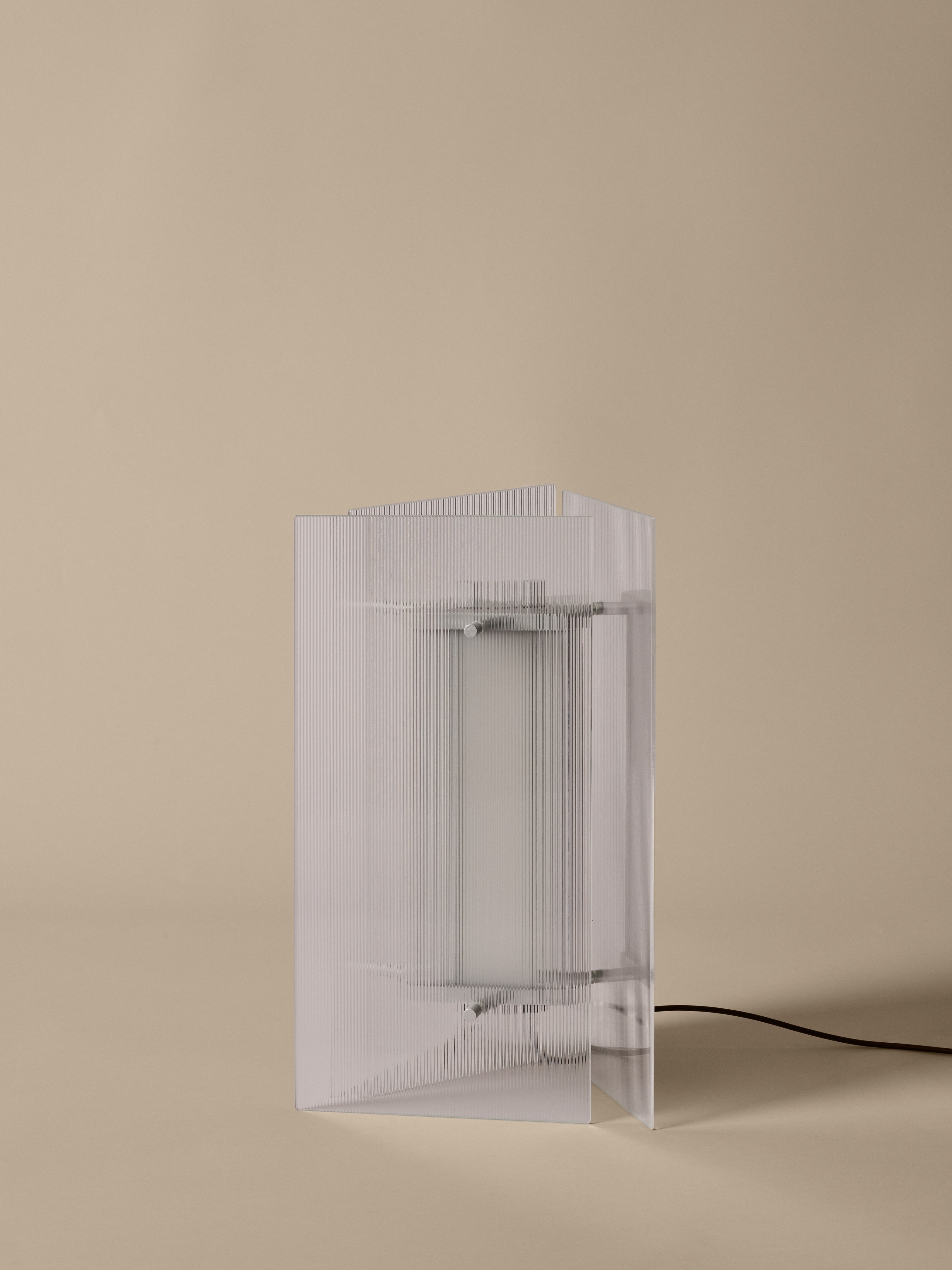 OESTE Table Lamp Ribbed Glass