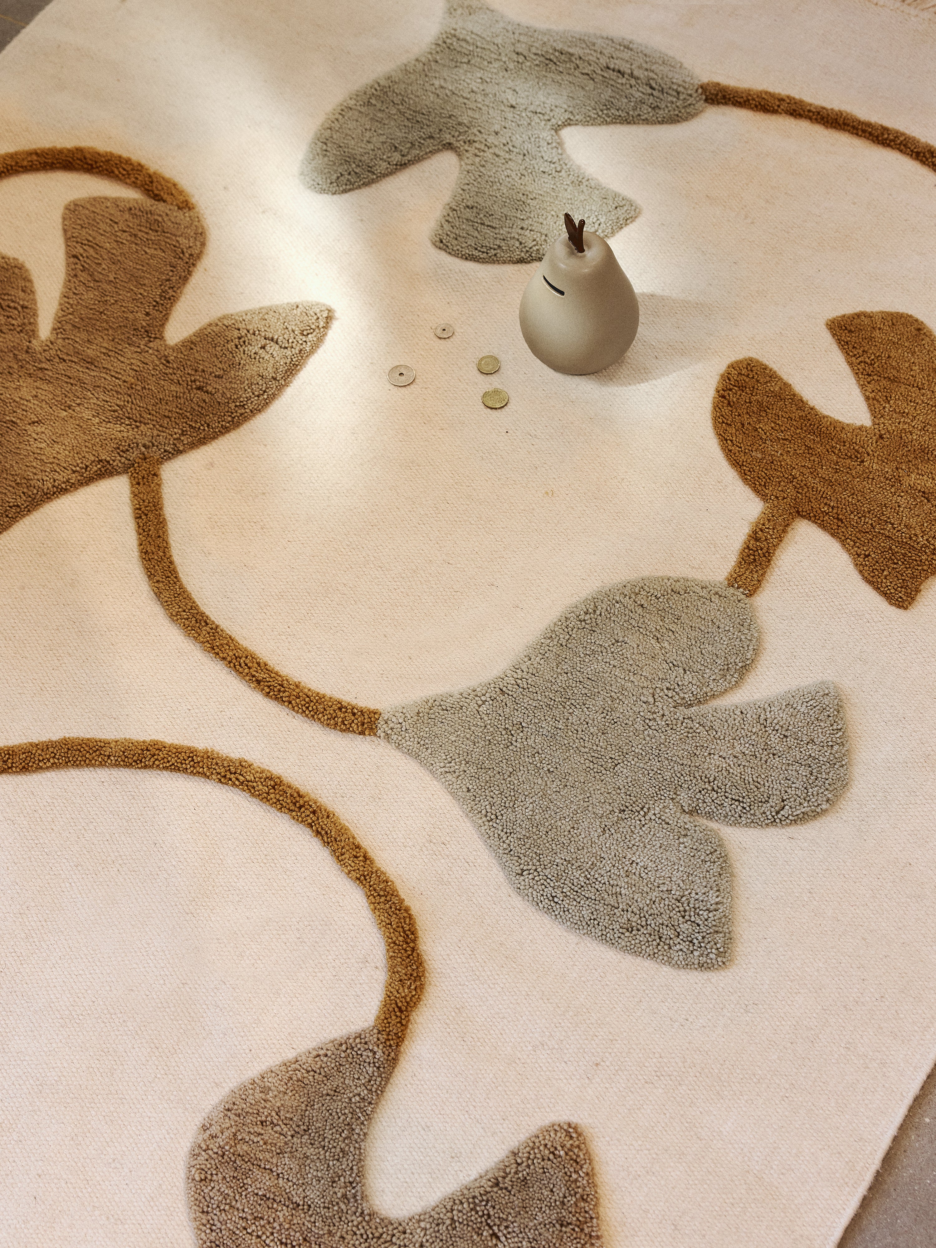 PEAR piggy bank beige