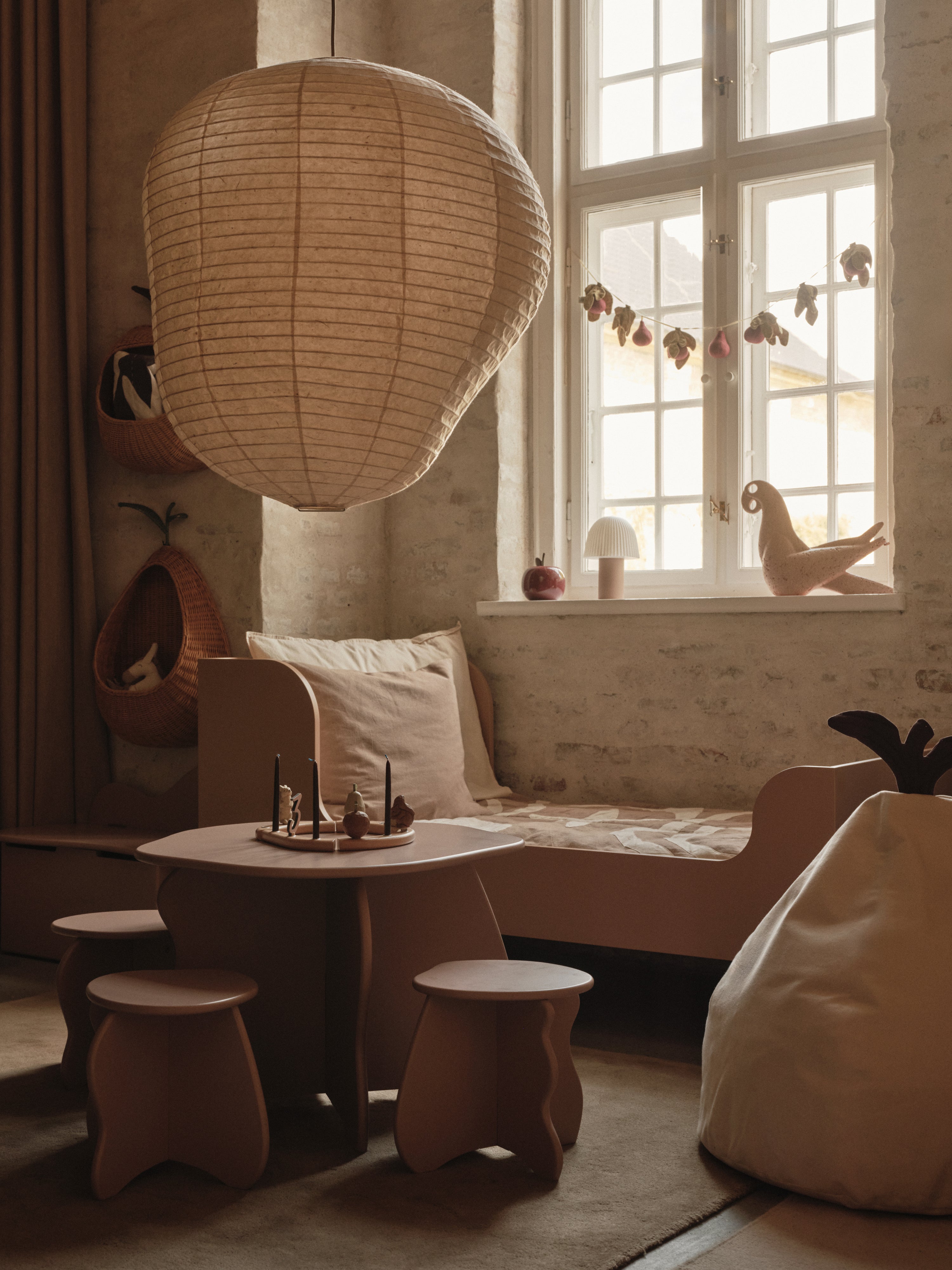 LOOPI Pink Candle Holder