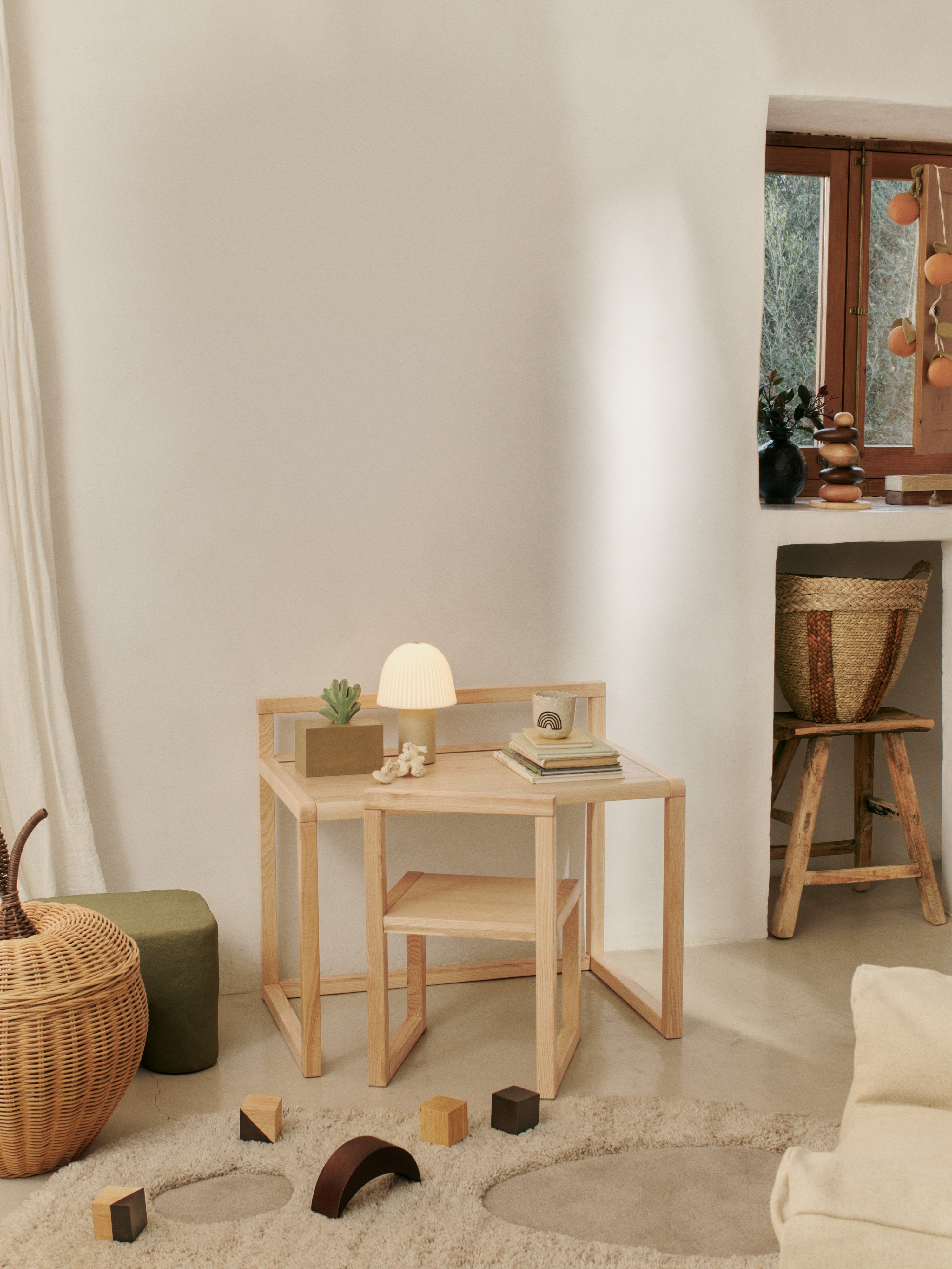 LITTLE ARCHITECT children's desk ash veneer