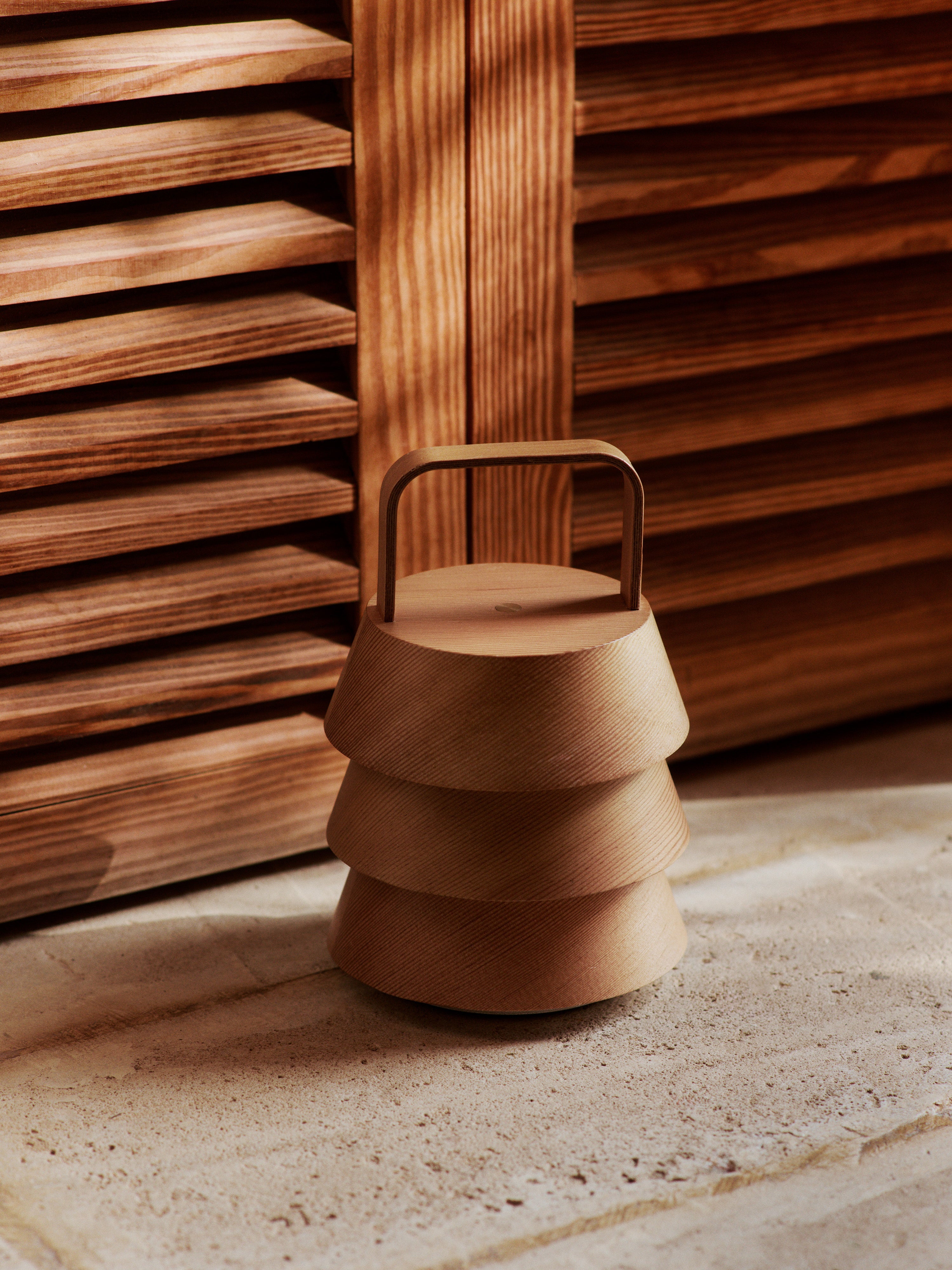 Portable lamp LUVER lite Douglas fir