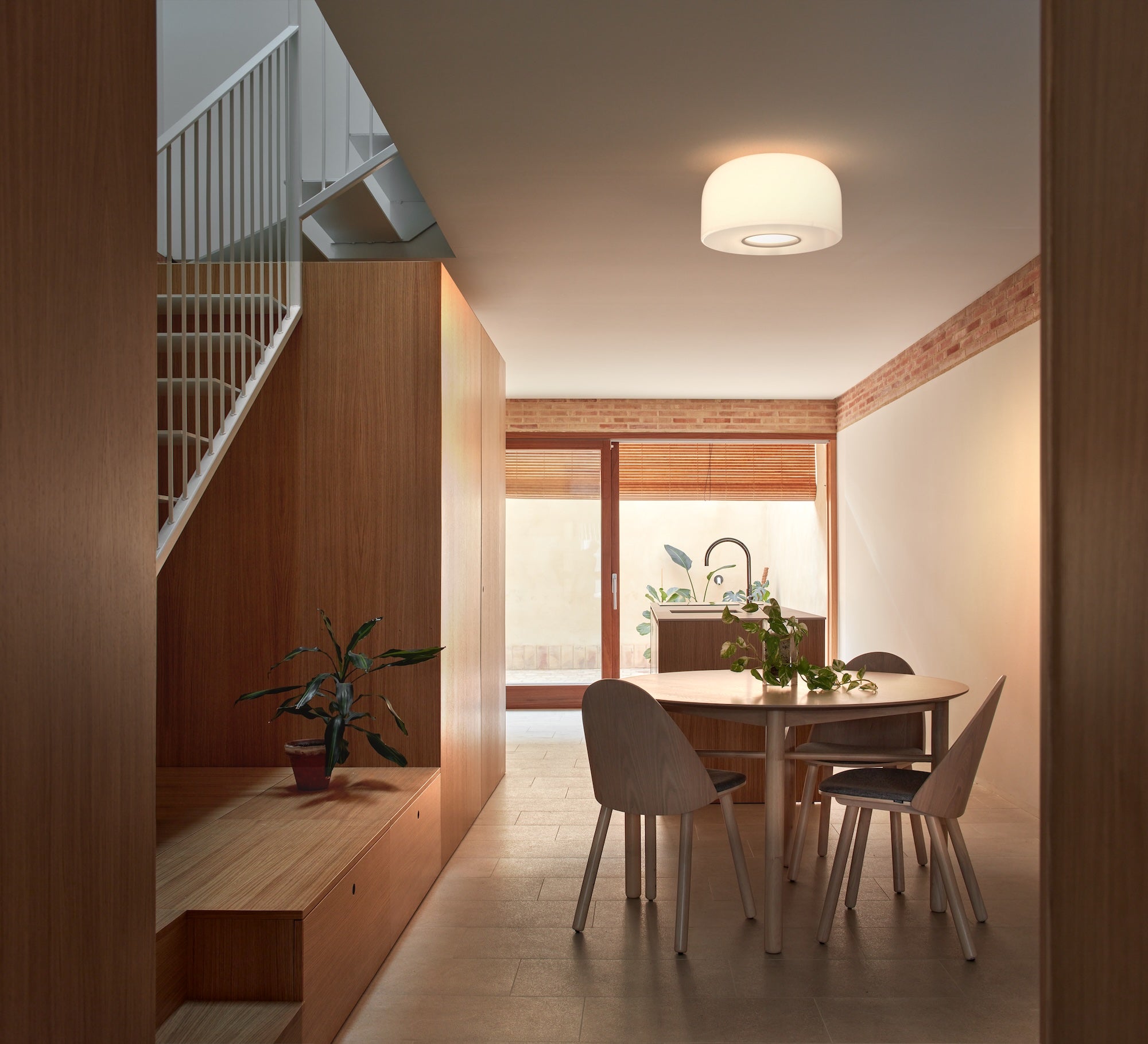 BELLHOP GLASS white ceiling lamp