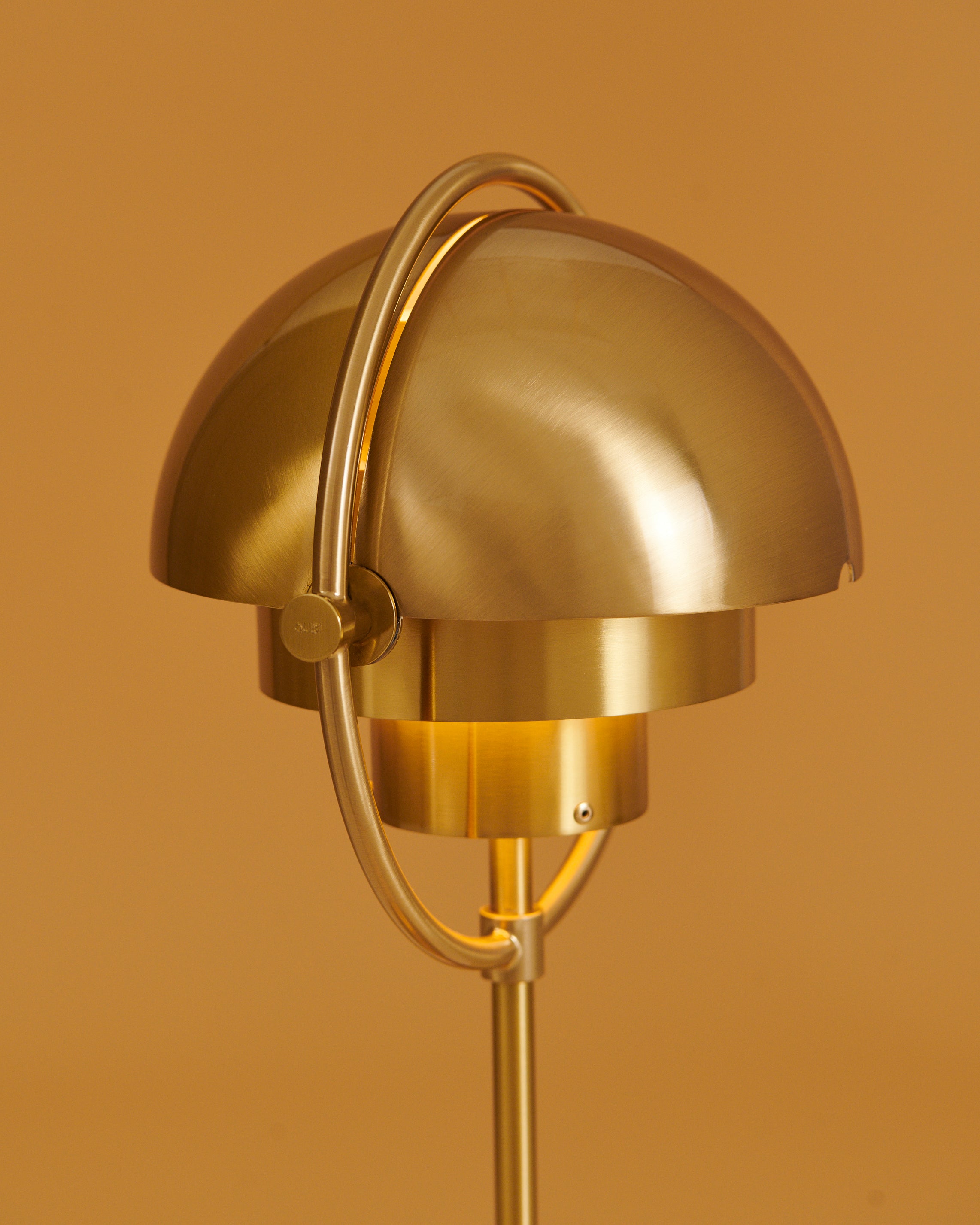 MULTI-LITE tragbare Lampe schwarz