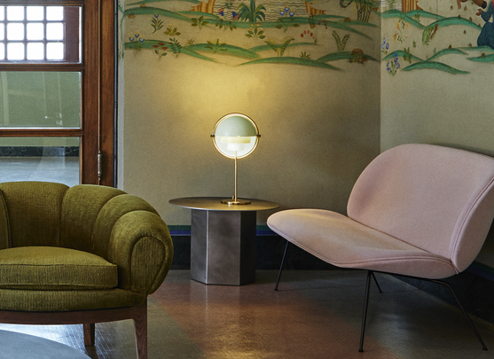 MULTI-LITE table lamp in light green with a brass base