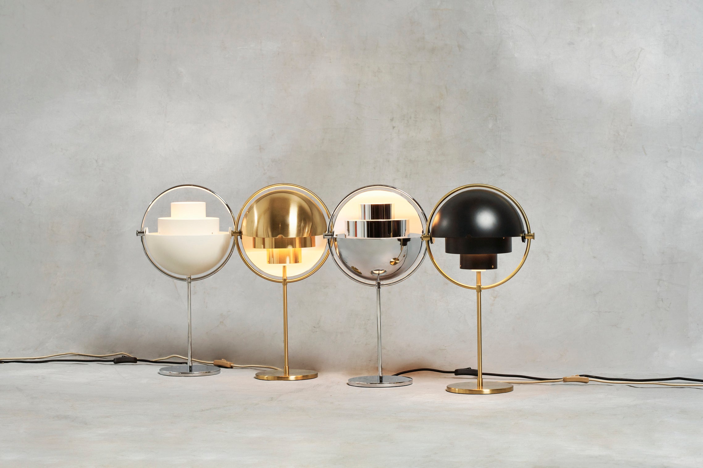 MULTI-LITE table lamp in light green with a brass base