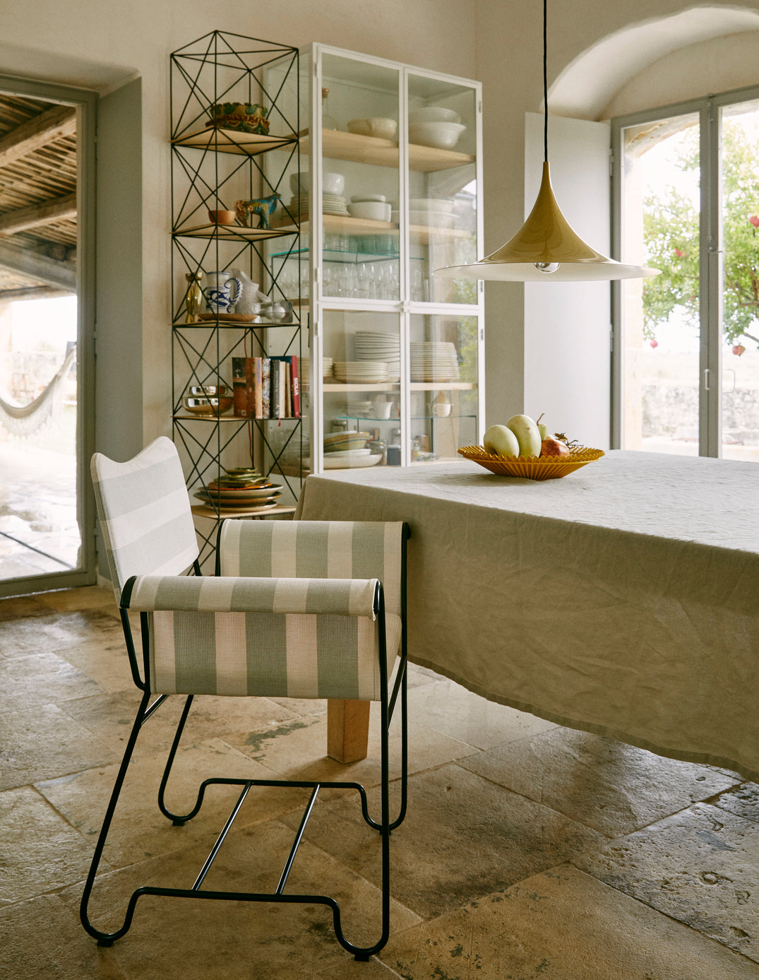 TROPIQUE garden chair gray with a white steel base