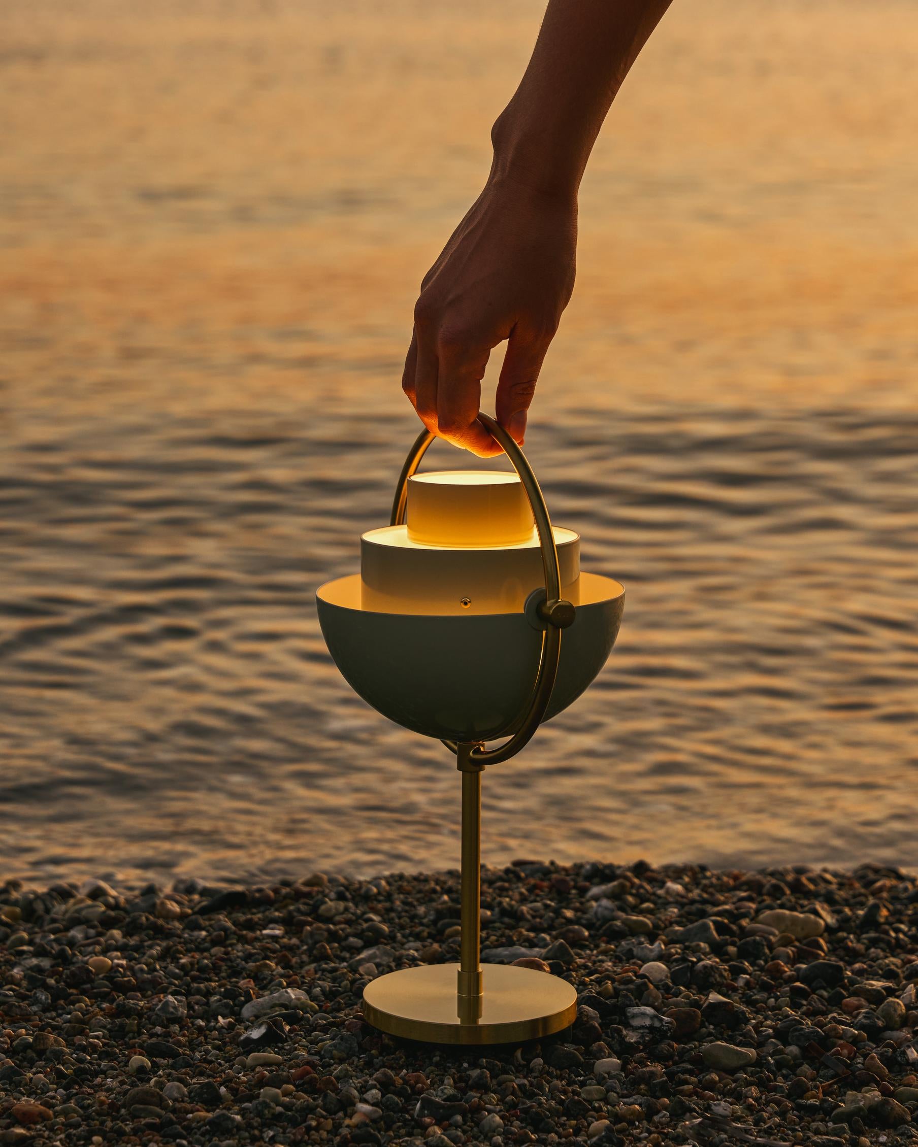 MULTI-LITE portable lamp green with chrome base