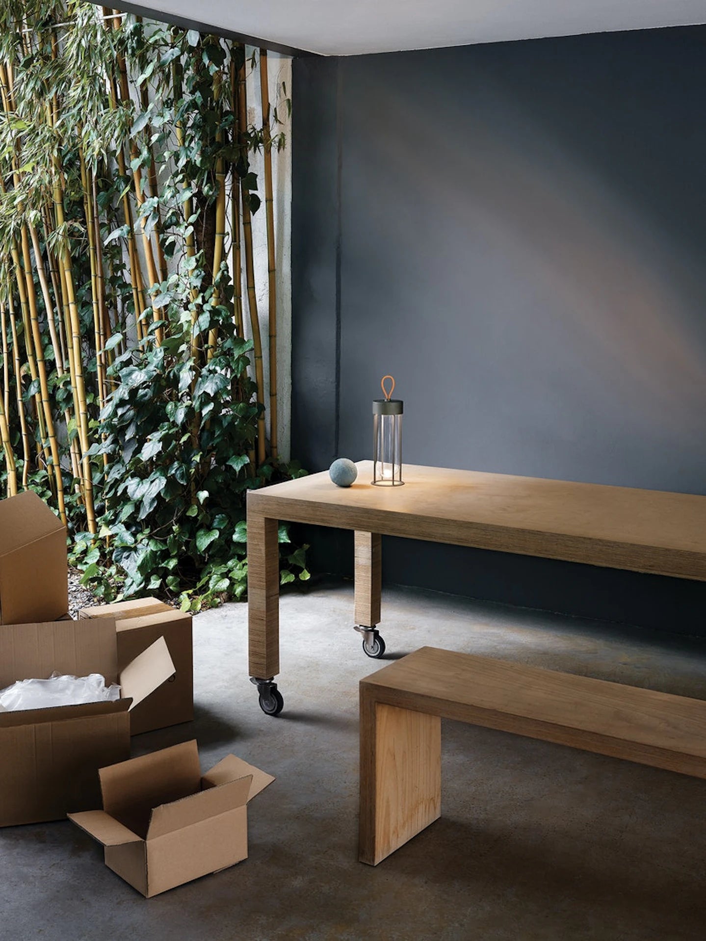 Portable Lamp IN VITRO UNPLUGGED white