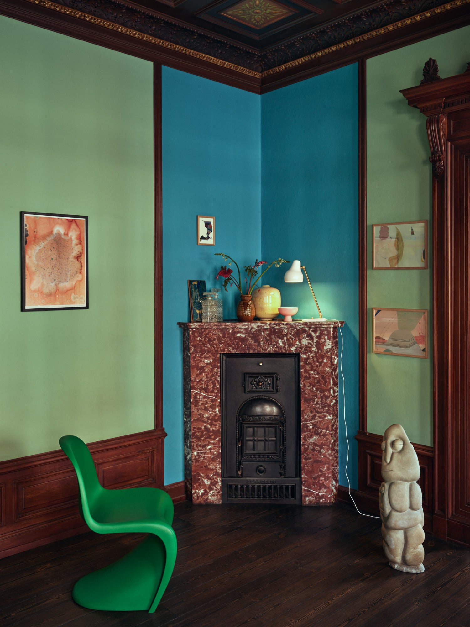 VL 38 Table Lamp White with Gold Finish