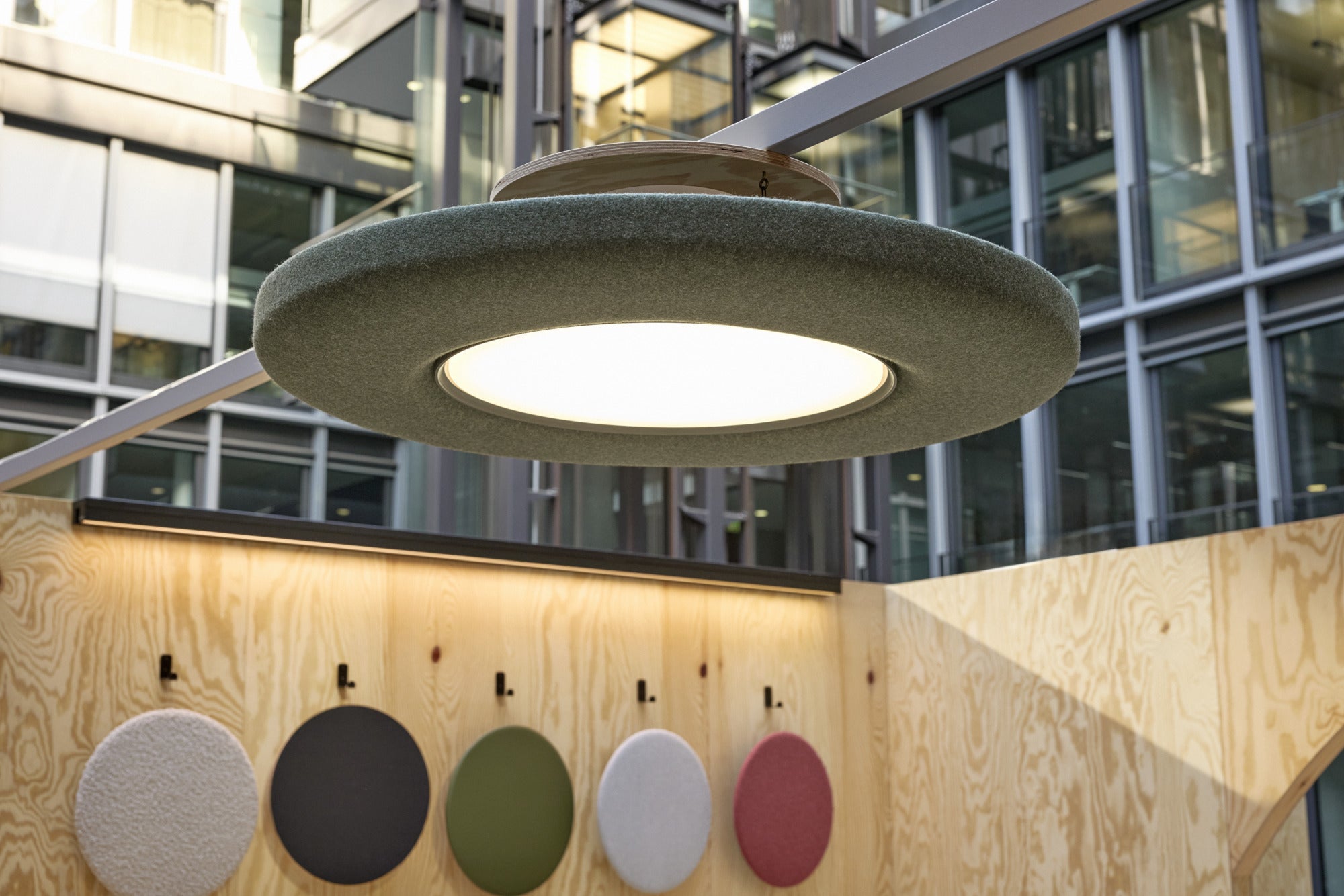 Pendant lamp LP SLIM ACOUSTIC white edge