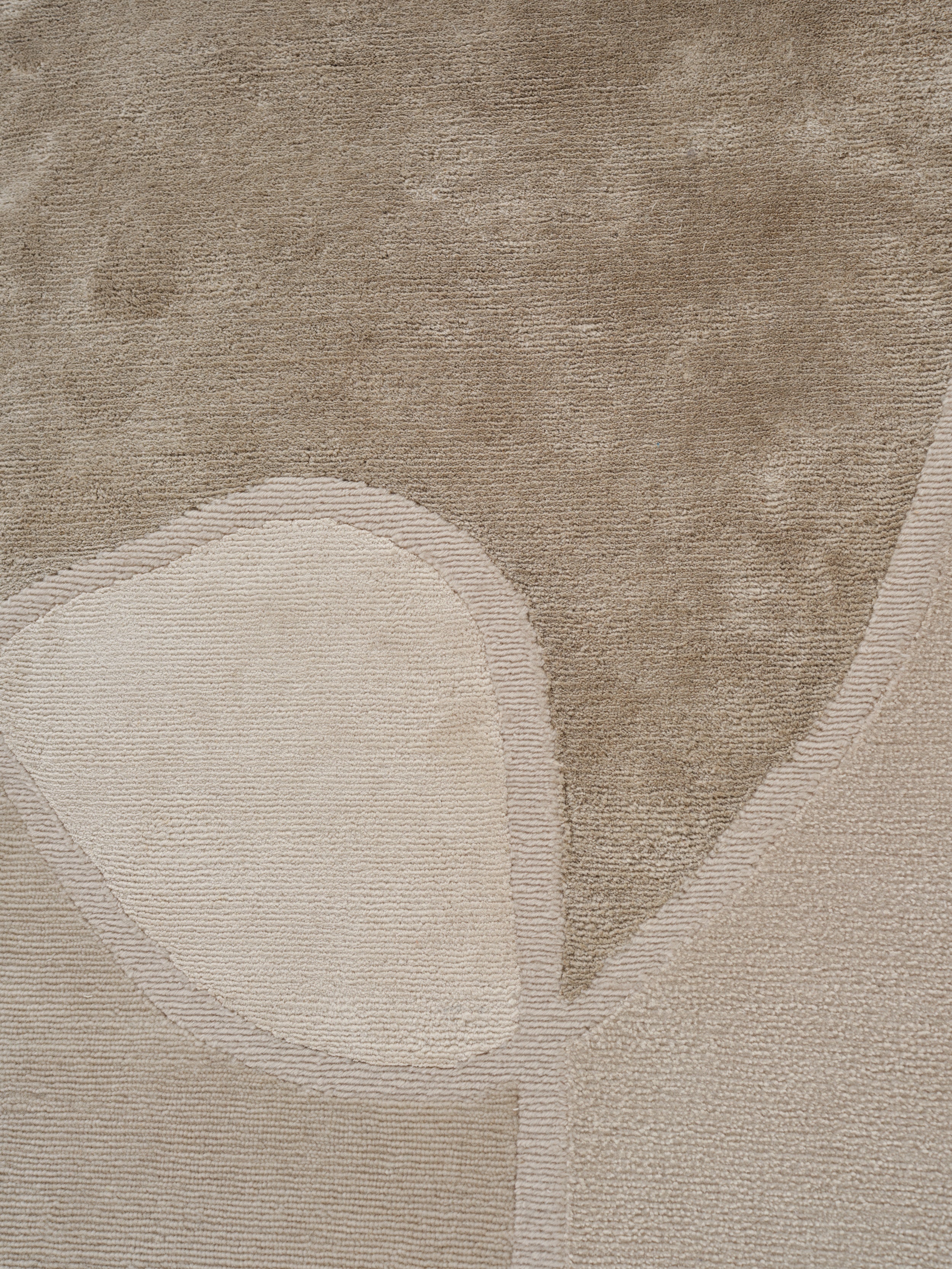 AWRY FRAME Beige Rug