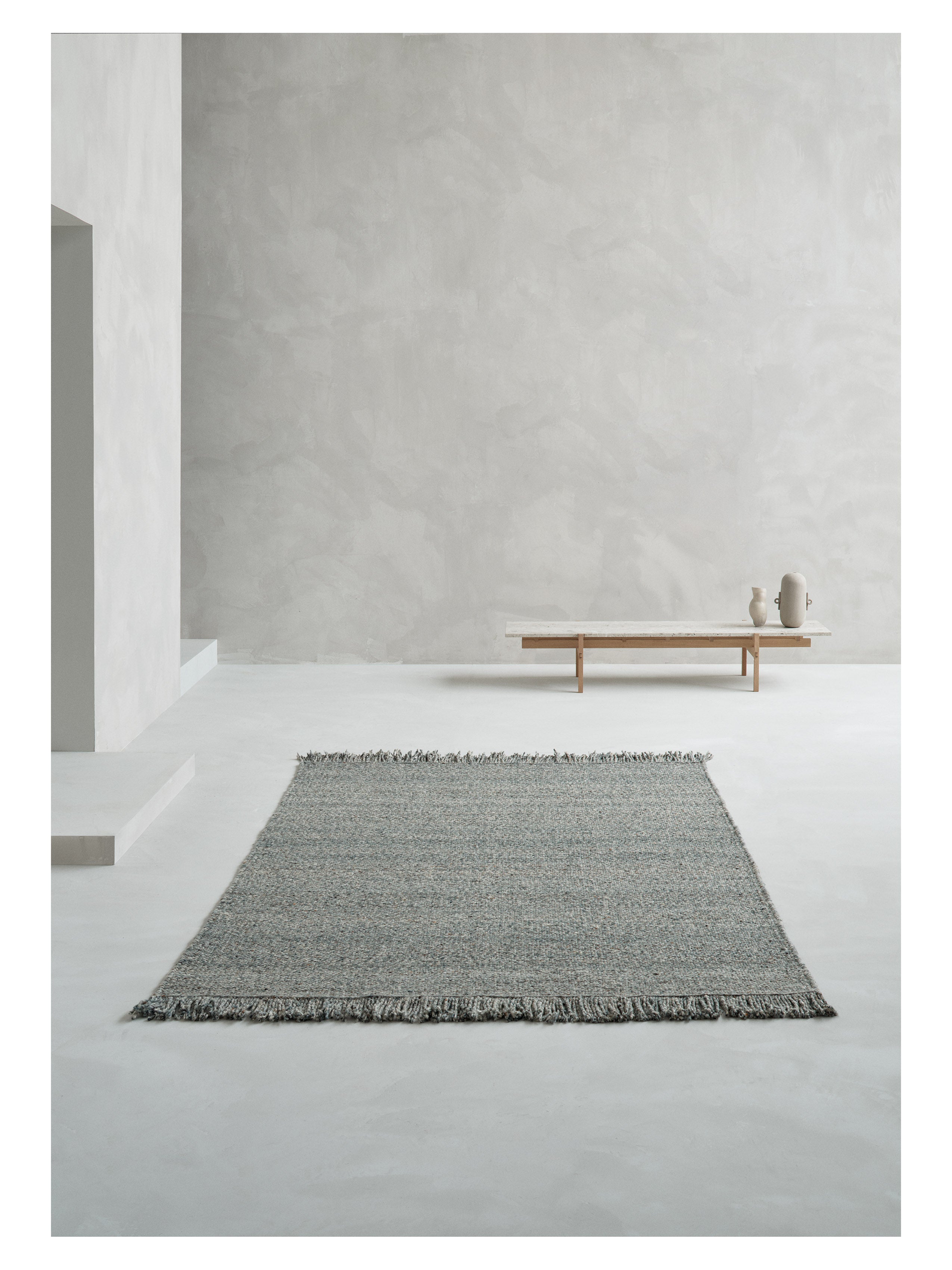 VESLE Gray Rug