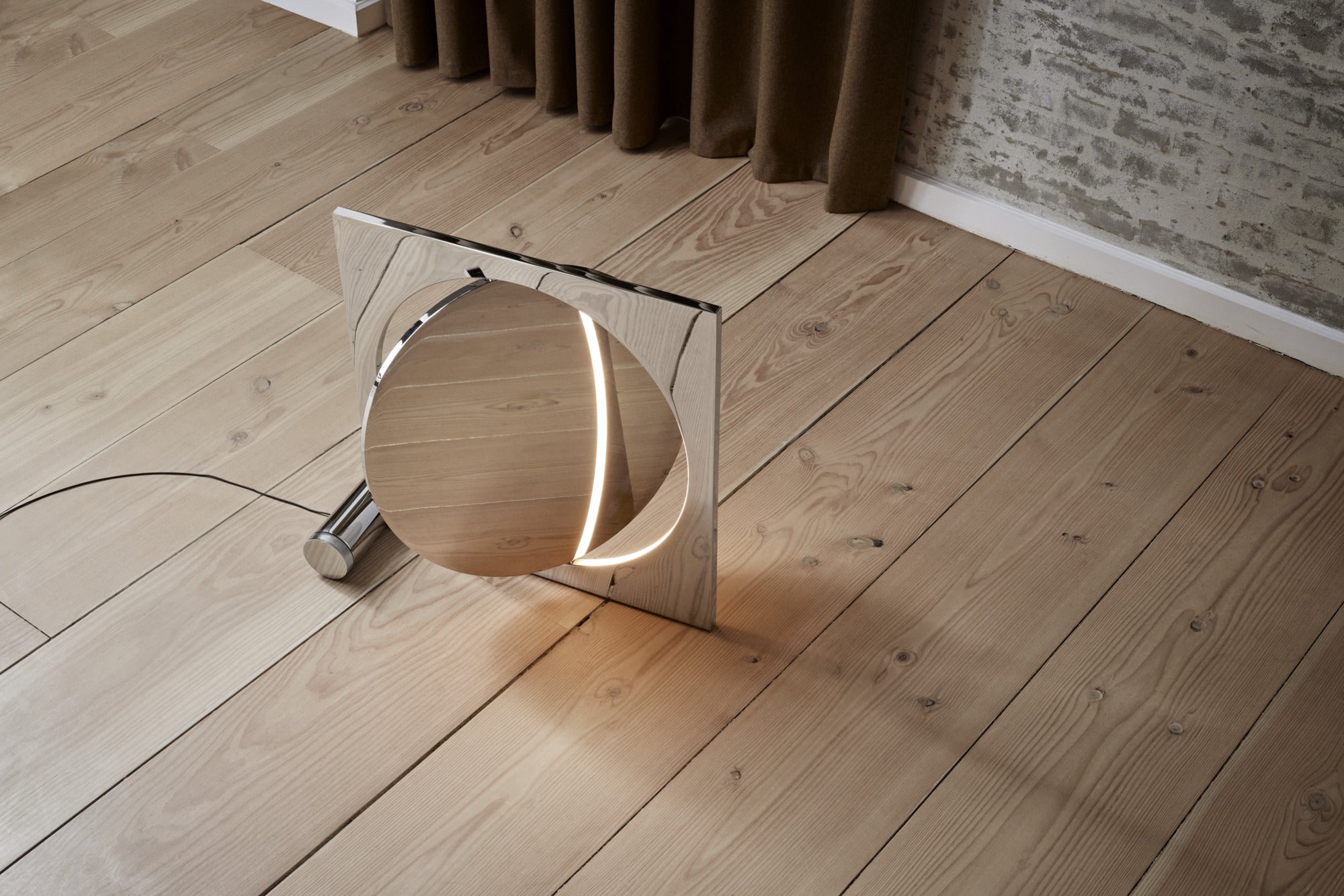 MOONSETTER chrome floor lamp