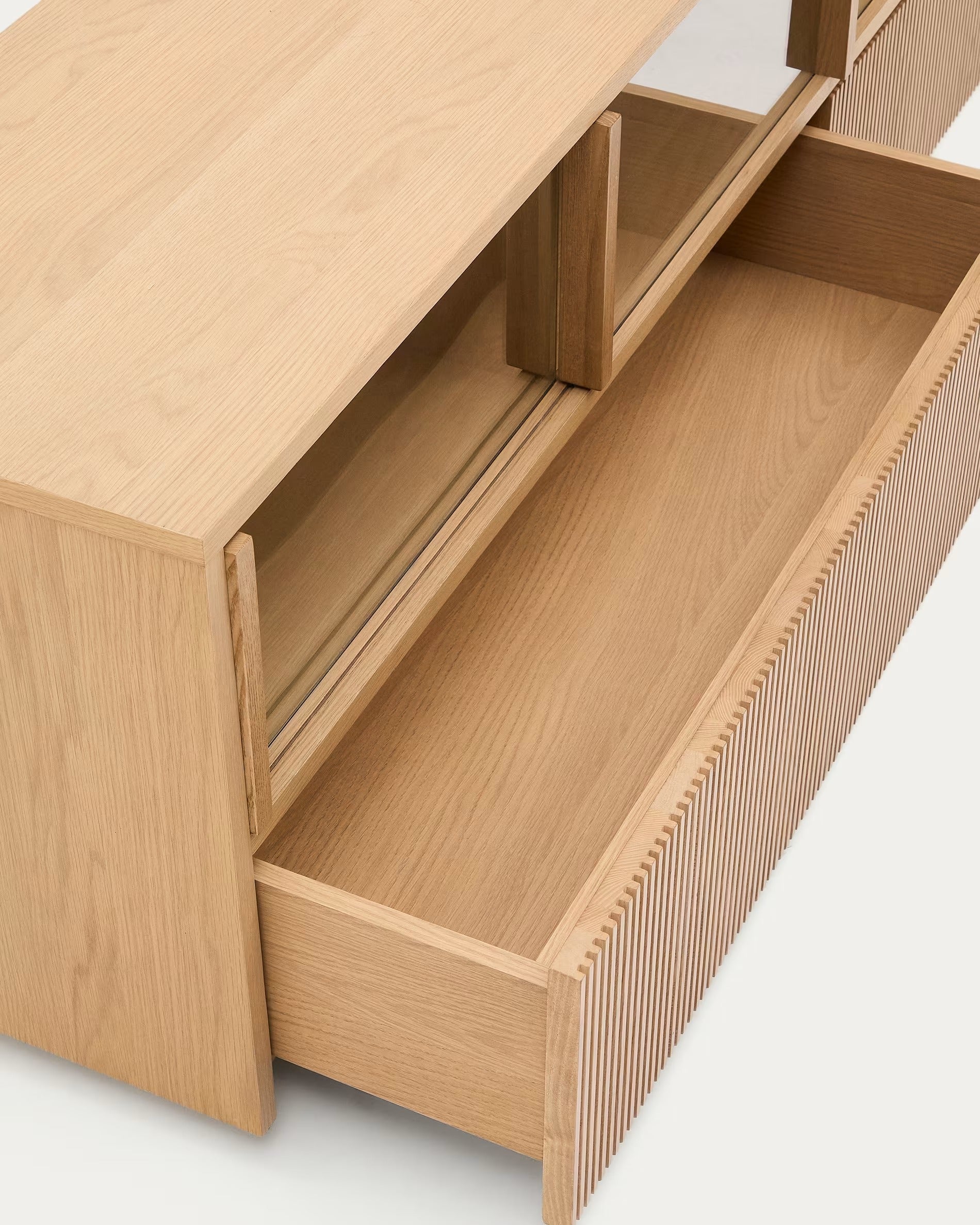 RTV-Sideboard mit zwei Schubladen HELVINE Eichenfurnier
