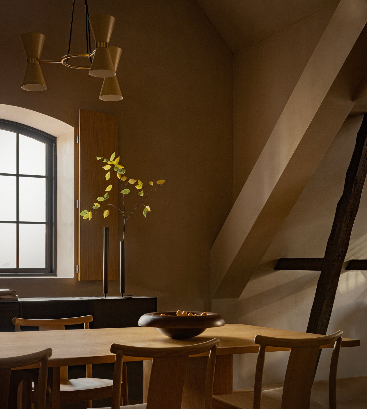 Vase STANCE brüniertes Messing