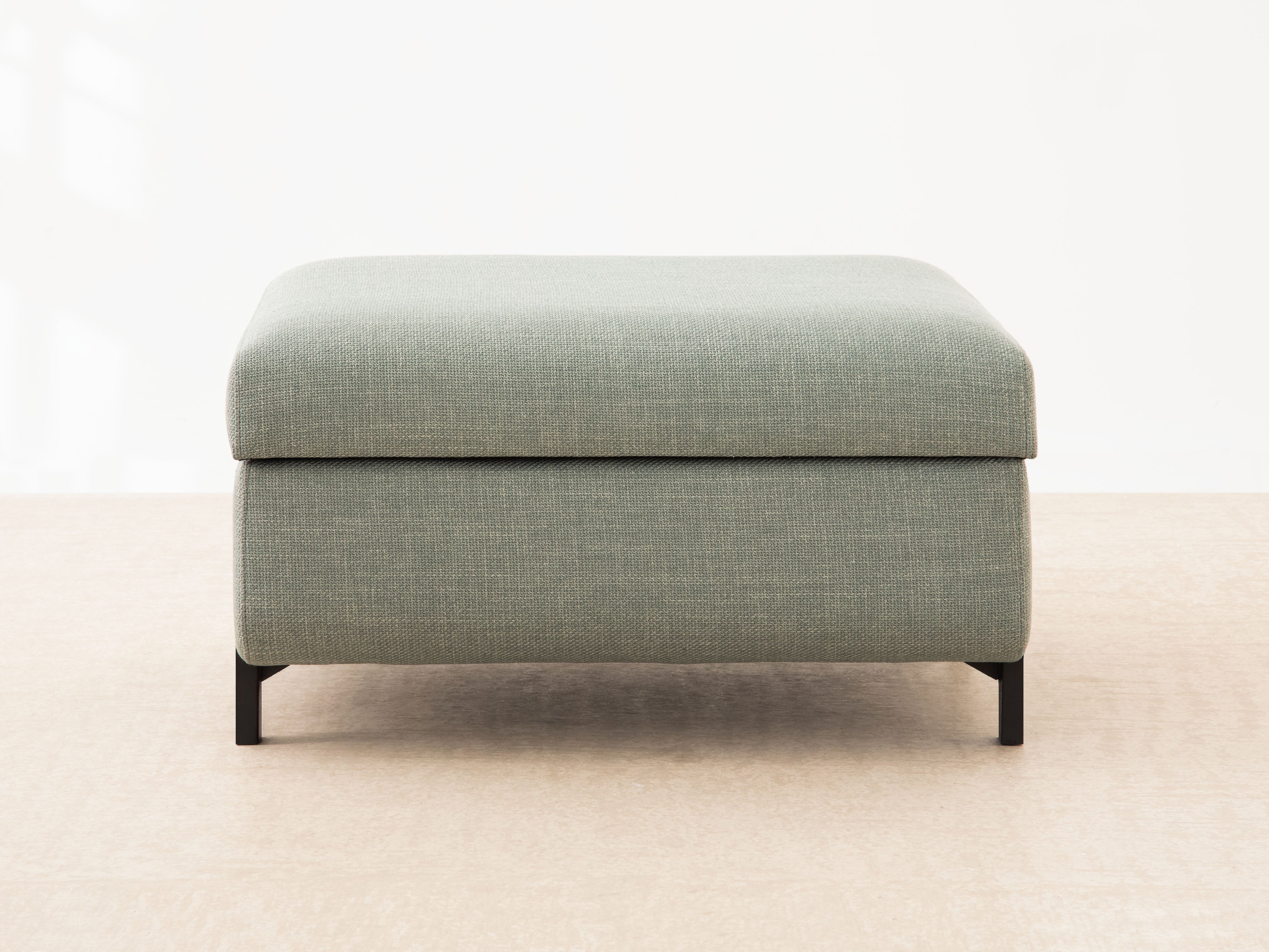 PUF mit Box, "Gloria", 1 Sitz, Dunkelgrau, 87x72x46
In Europa gemacht