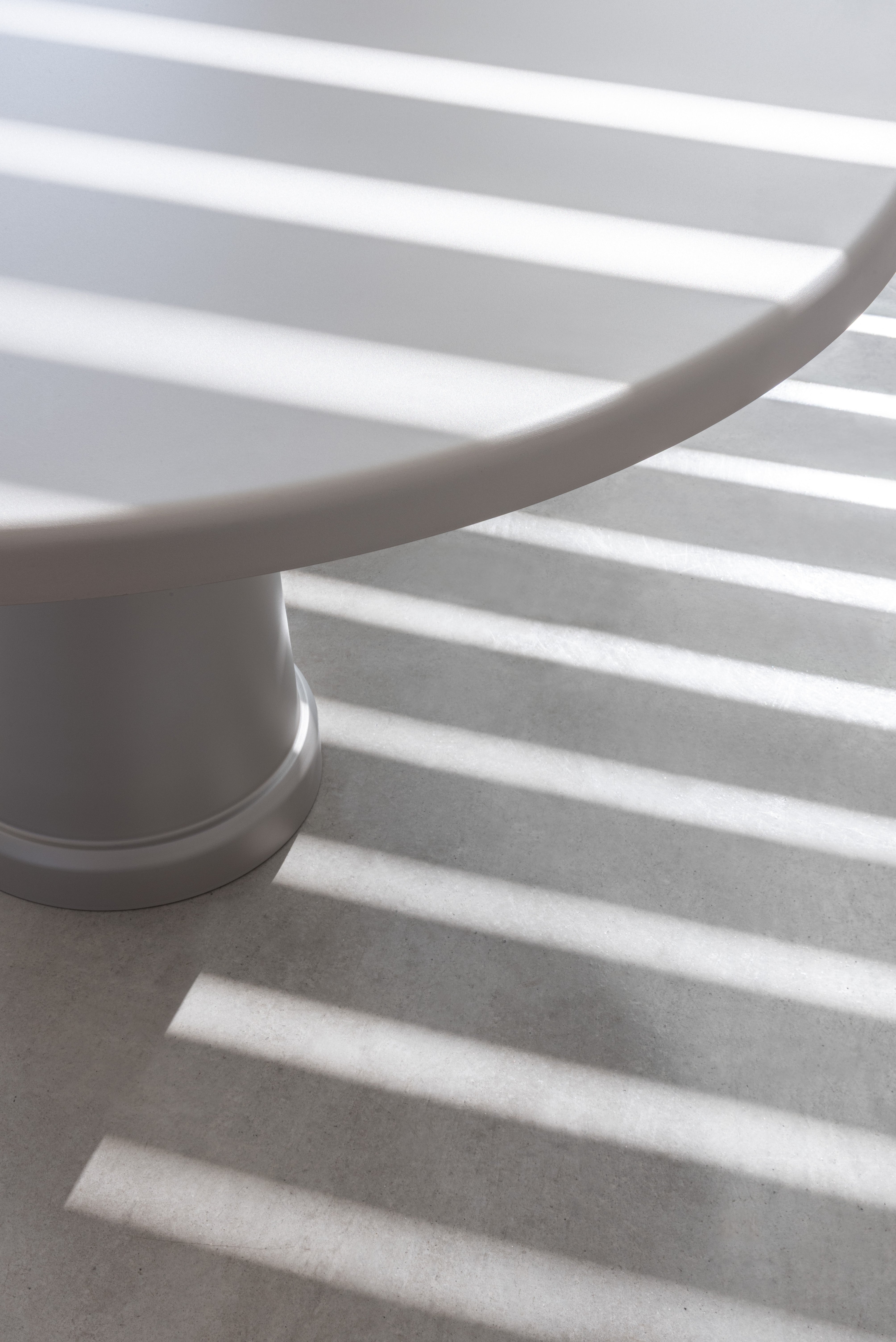 ALL-ROUND round brown table