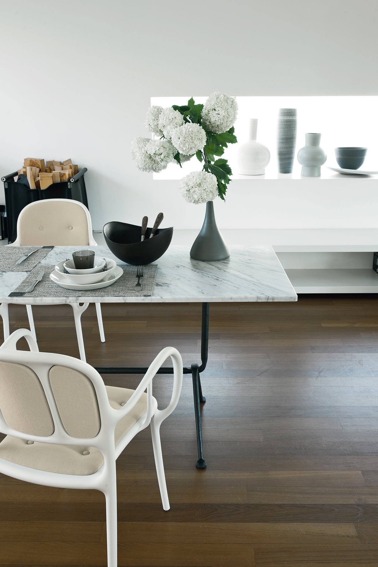 MILA chair yellow