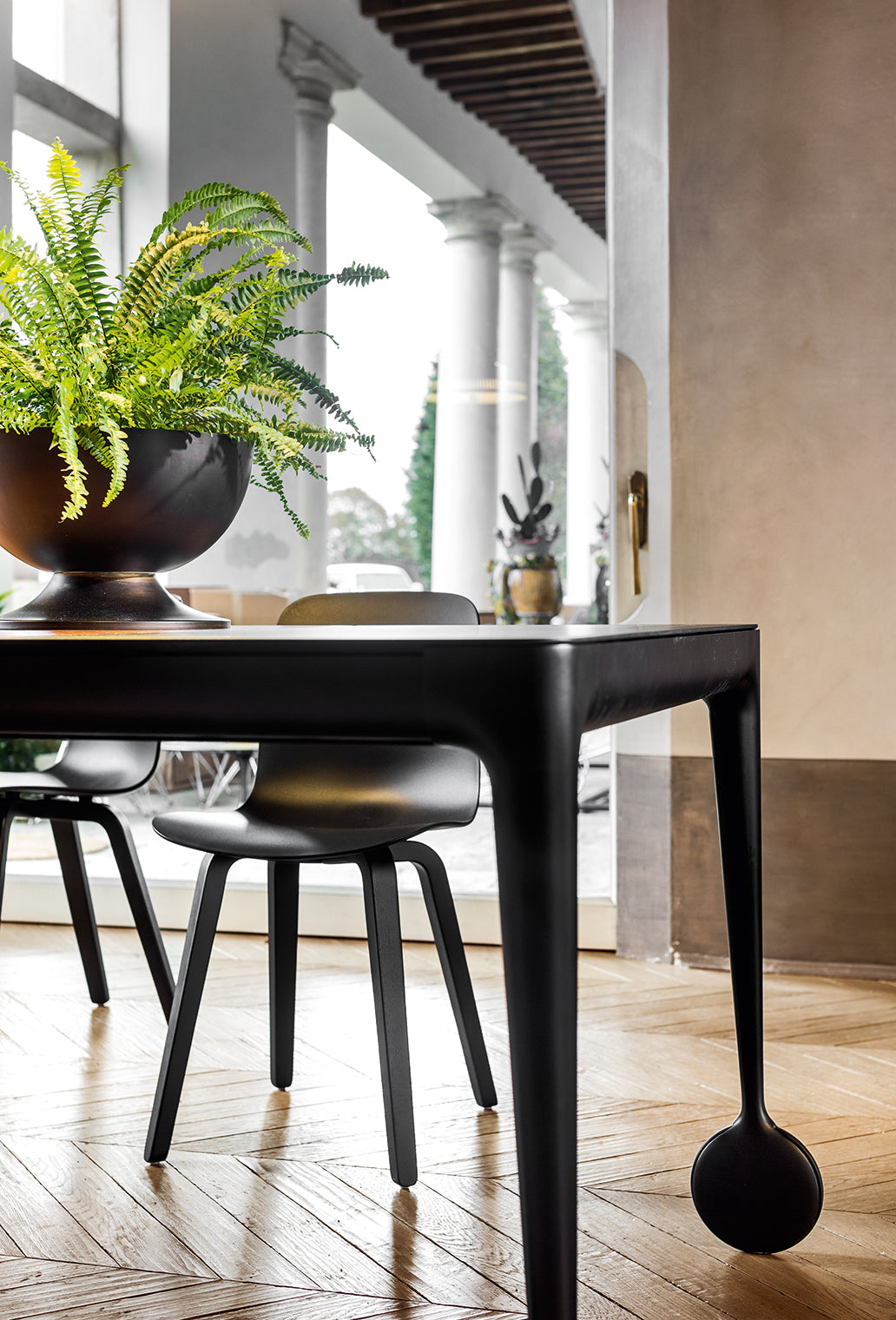 SUBSTANCE chair in black with an ash base