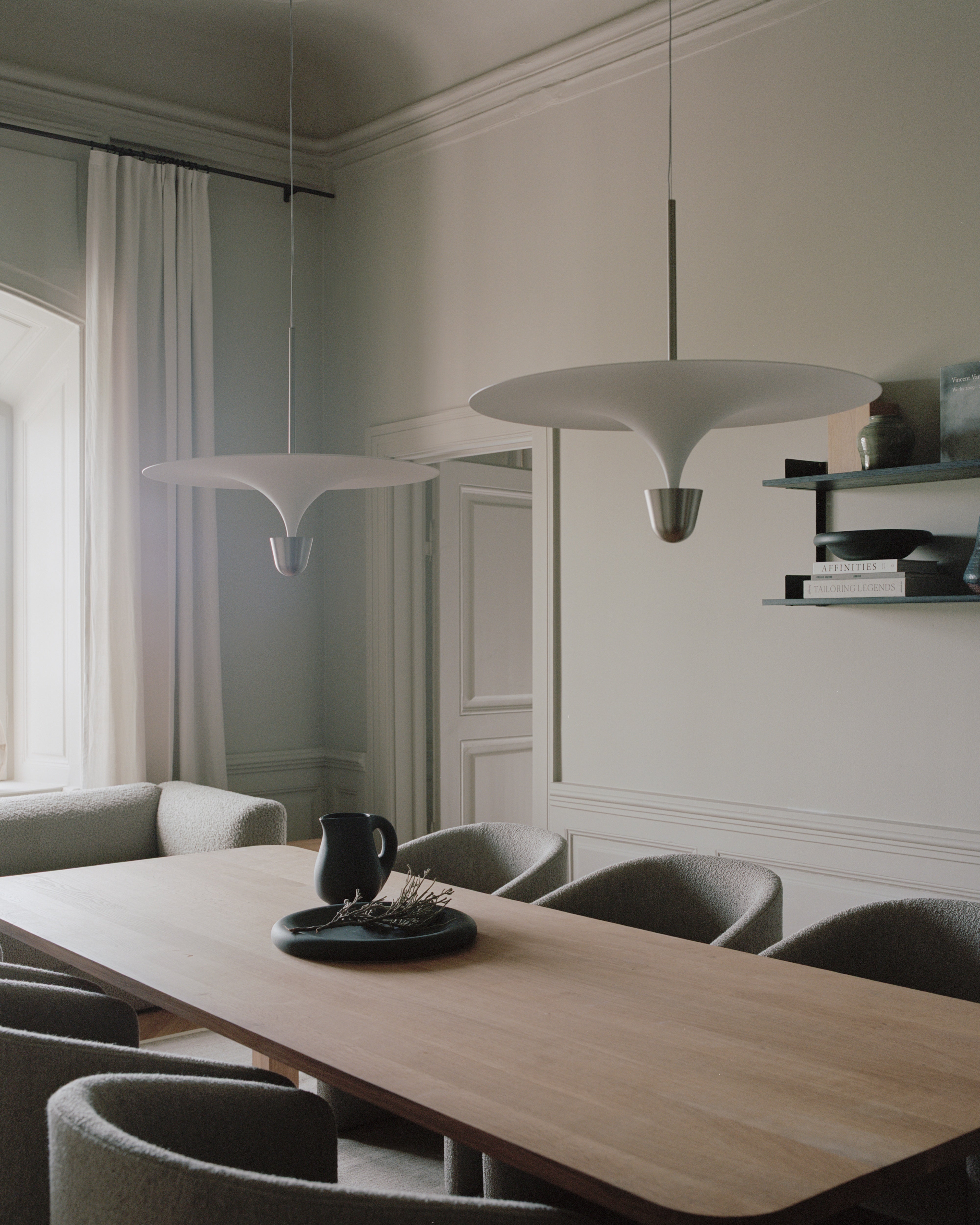 KANTARELL White Pendant Lamp with Nickel Finish