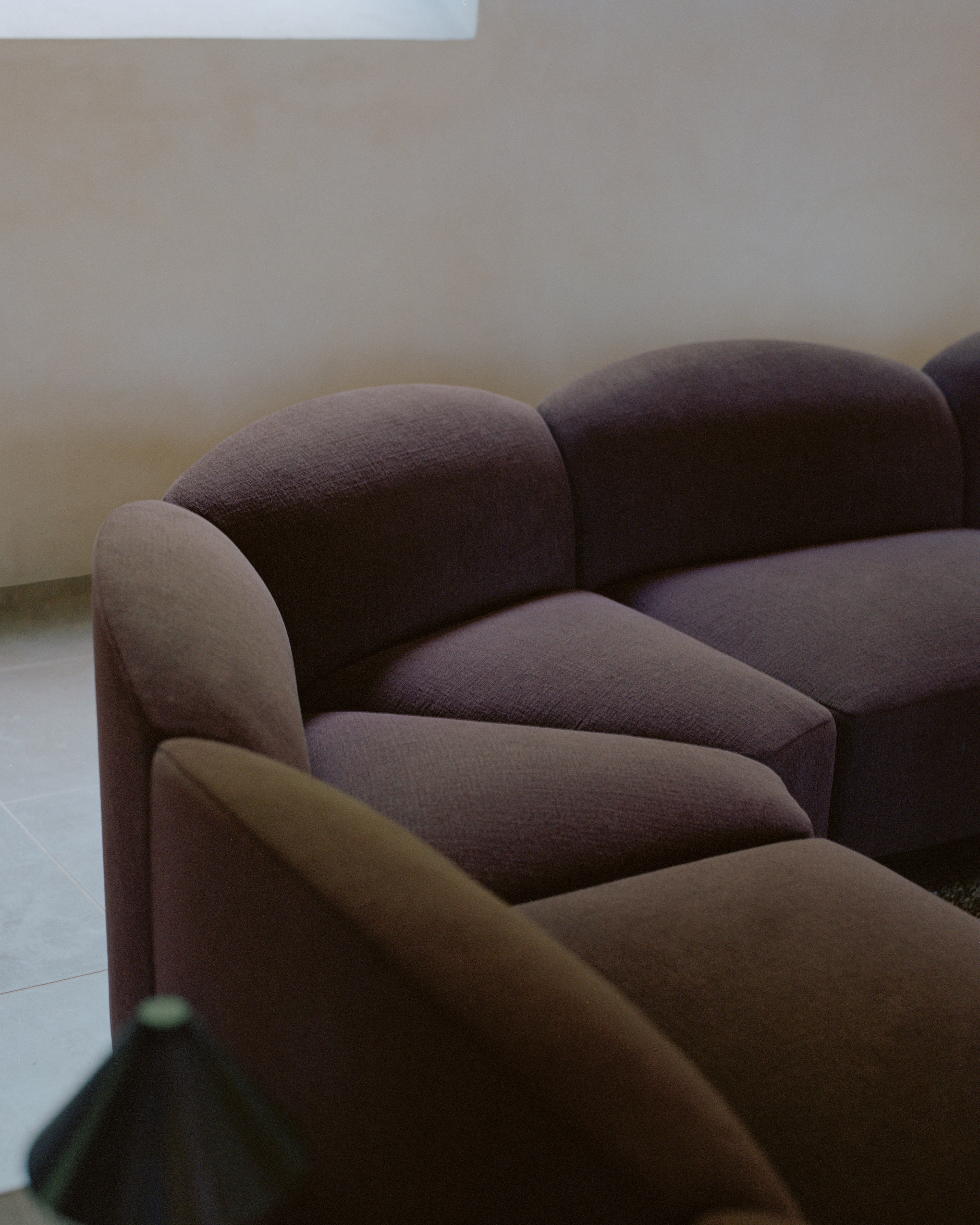 Customizable Left-Side Semi-Round Modular Corner Sofa SHORE