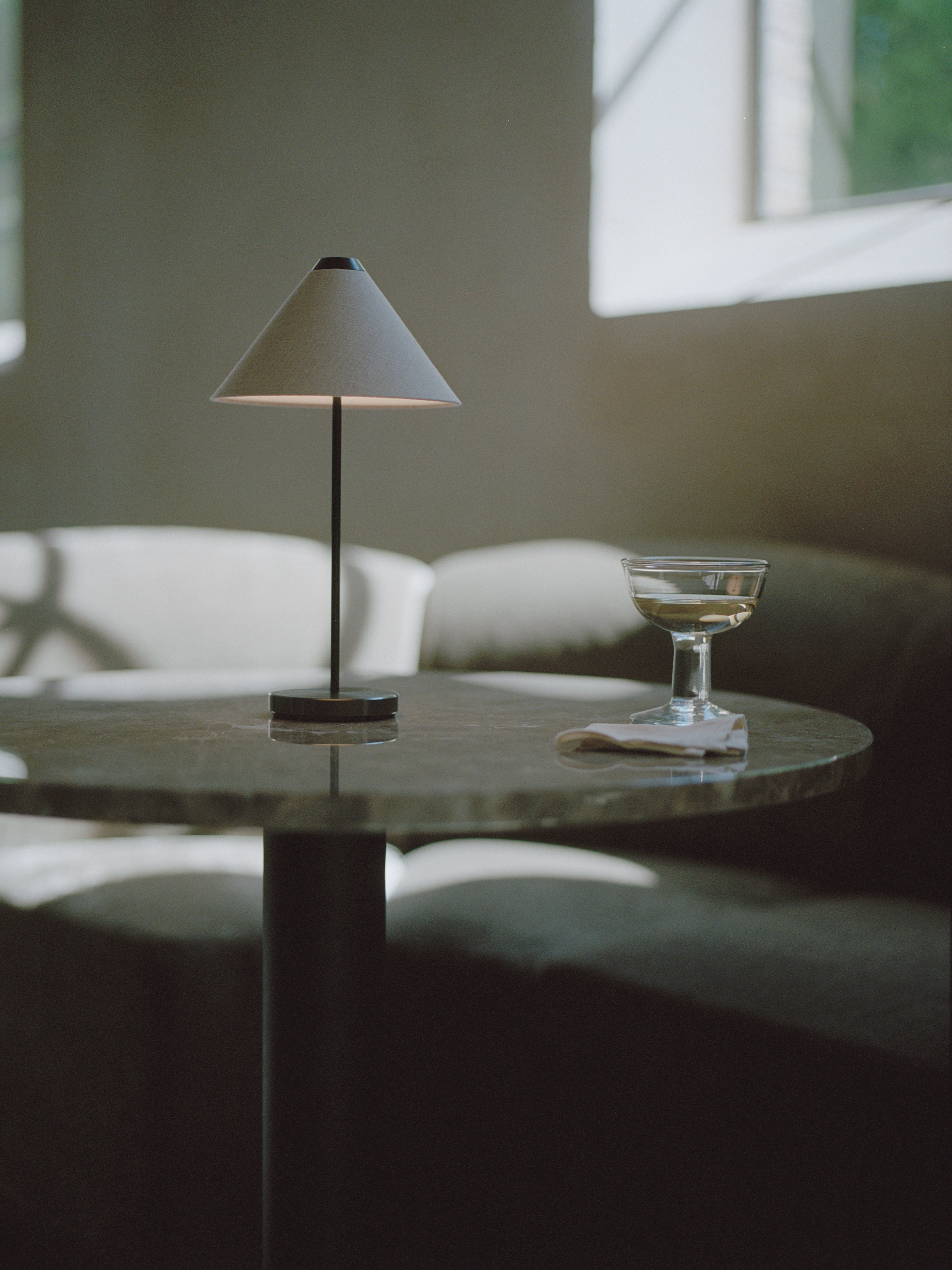 Round Bar Table FLORENCE Beige Marble with Black Base