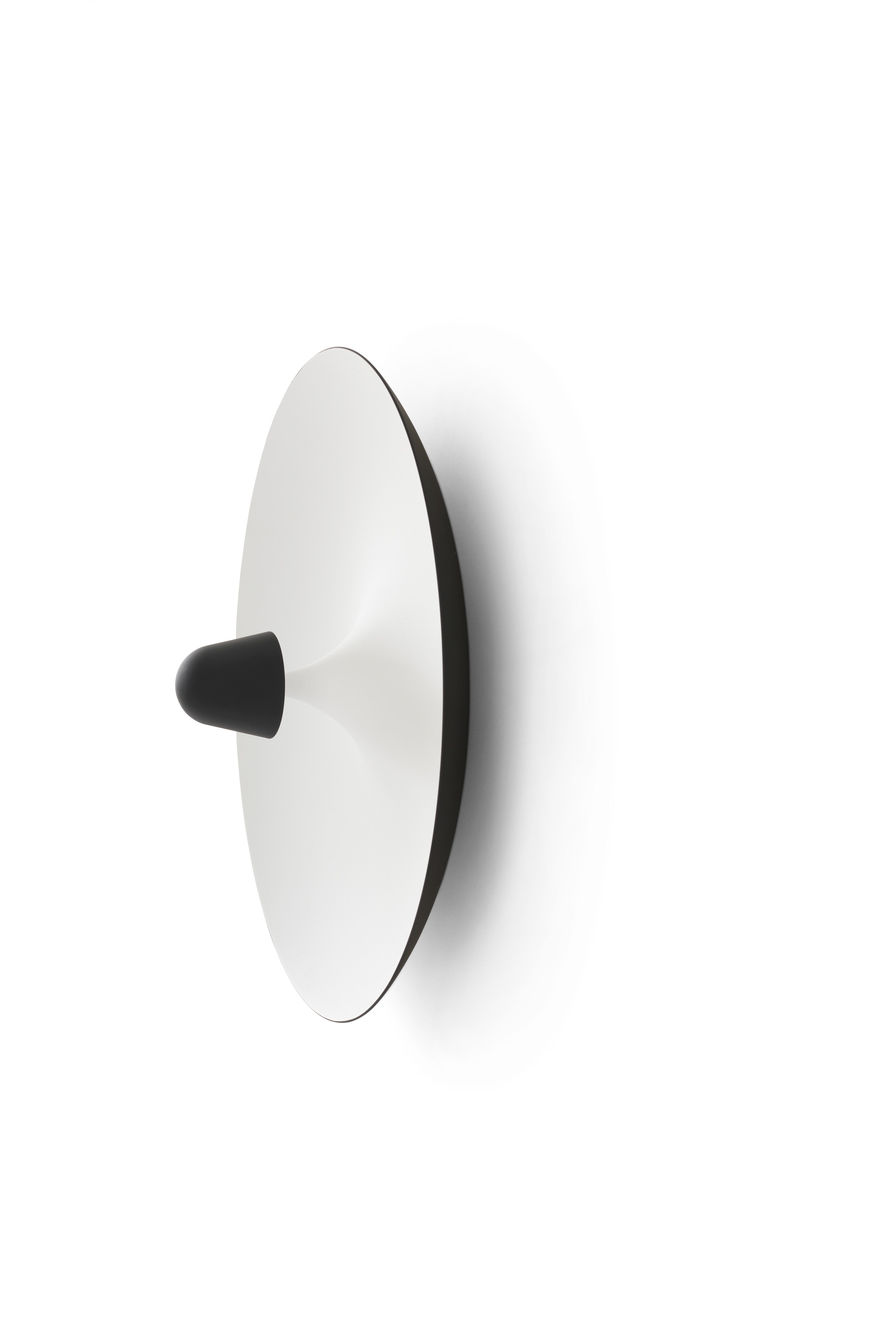 KANTARELL Wall Lamp Black with White Finish