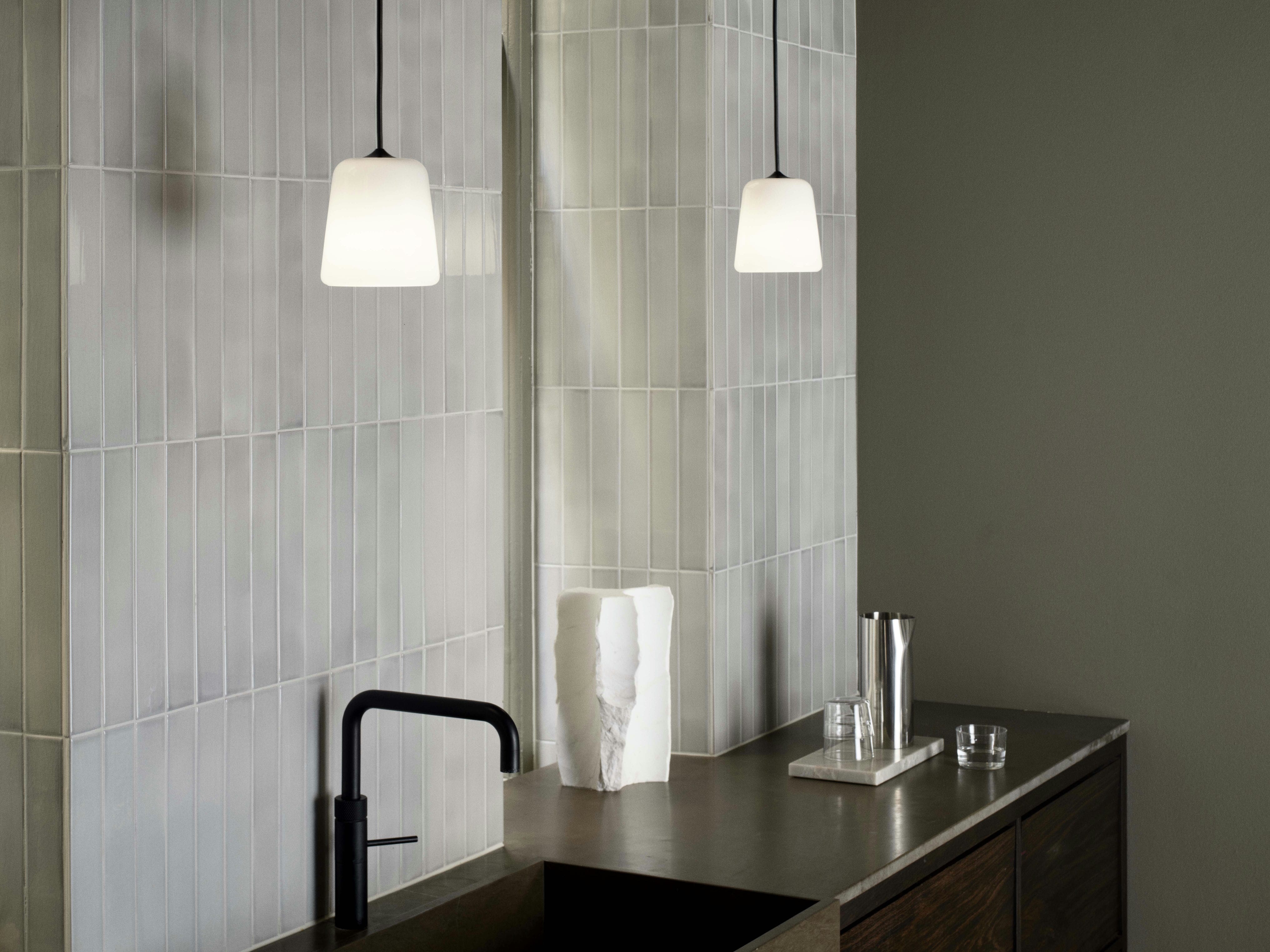 Hanging lamp white iridescent material