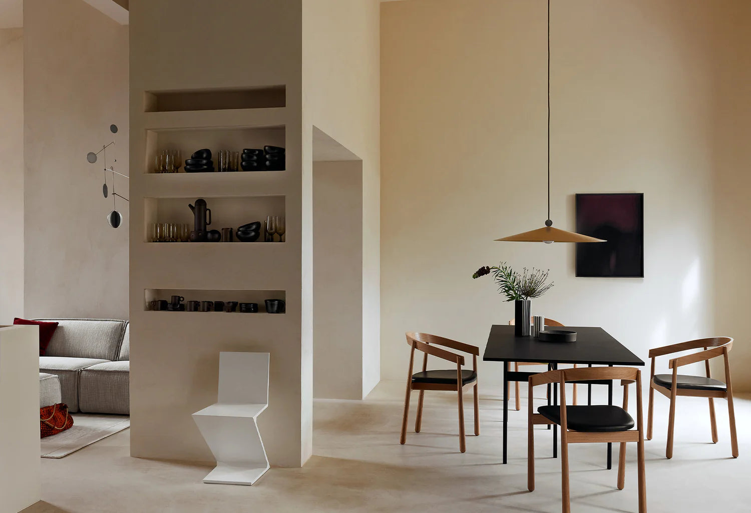 HOMERUN Chair black eco-leather with wooden base