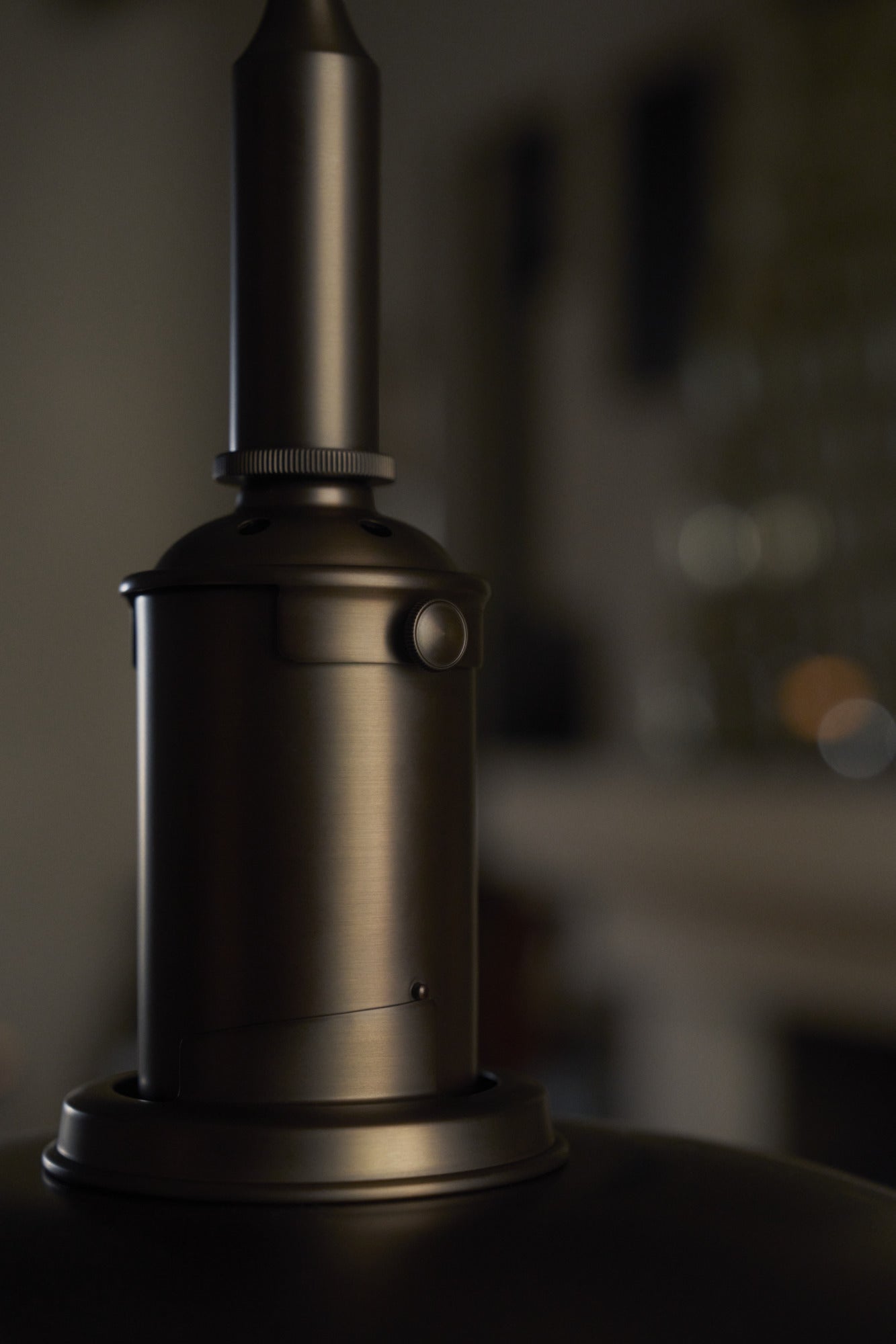 Pendelleuchte PH 3/3 weiß mit schwarzer matter Oberfläche