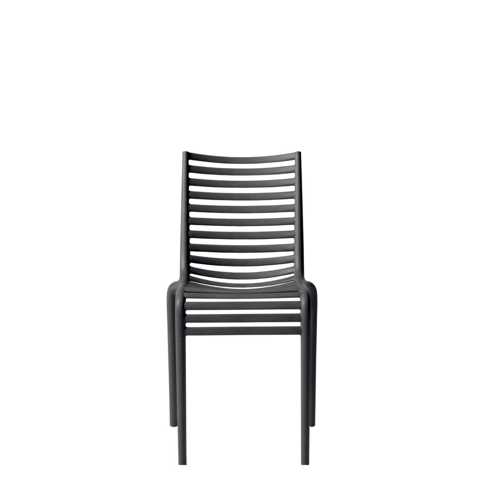 PIP-E Dark gray chair