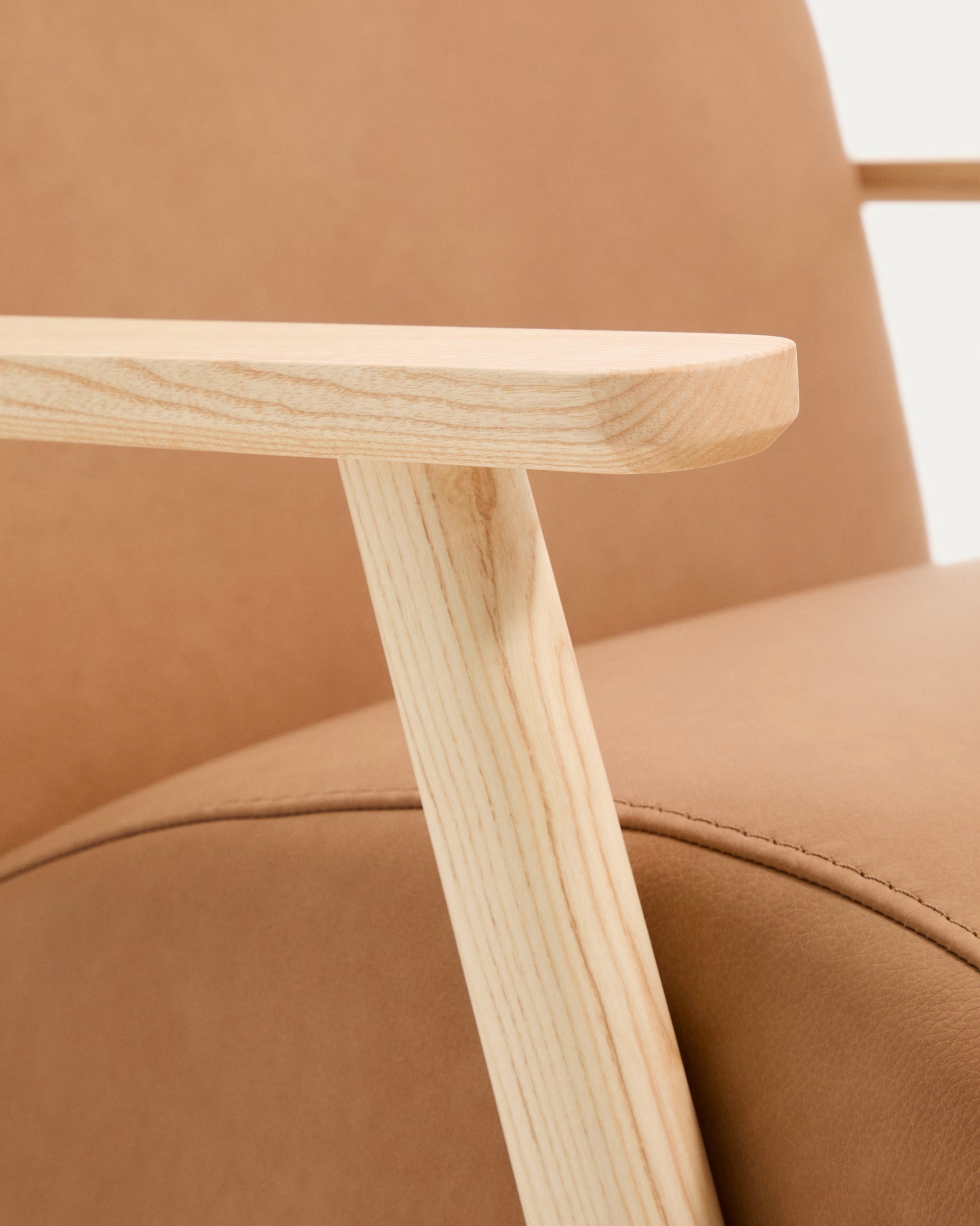 MEGHAN Armchair brown leather with ash base