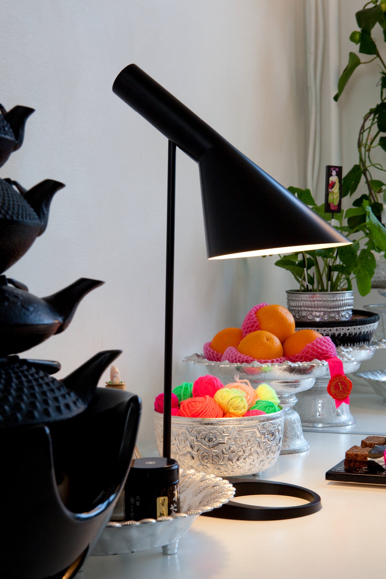 Lampa stołowa AJ czarny