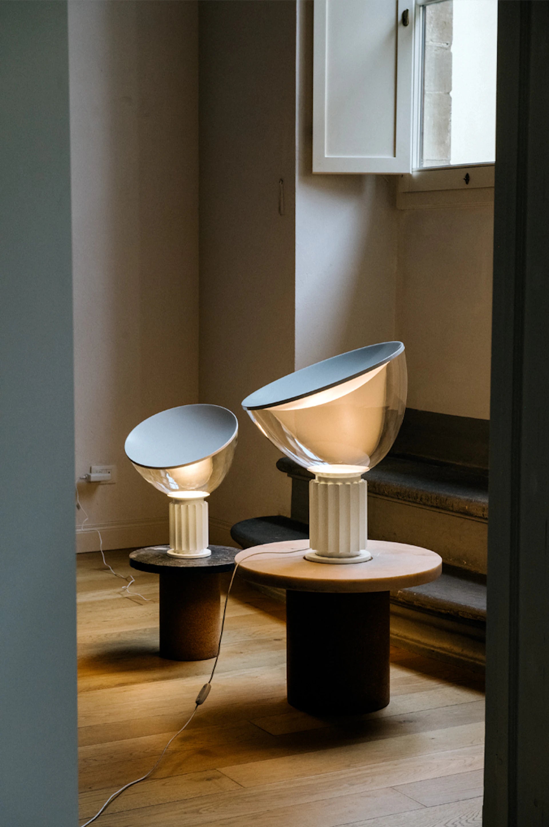 TACCIA Brown Table Lamp