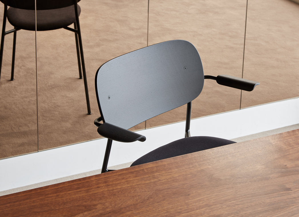 CO Armchair with Armrests Dark Oak Veneer with Black Base